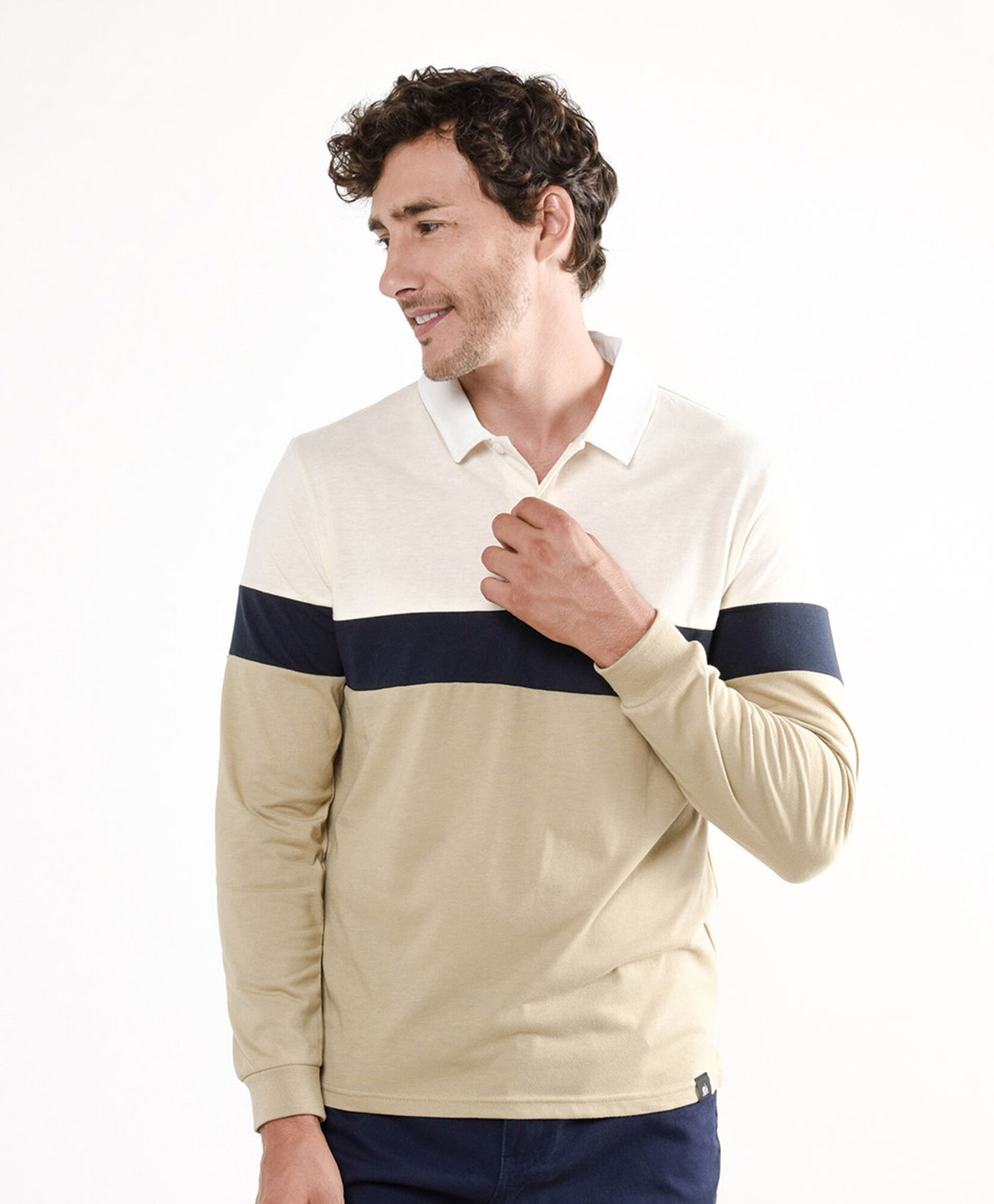 Polera hombre tricolor cuello piqué Polera hombre tricolor cuello piqué