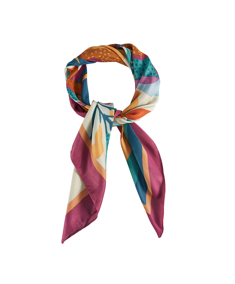 Pa&ntilde;uelo mujer flores verano