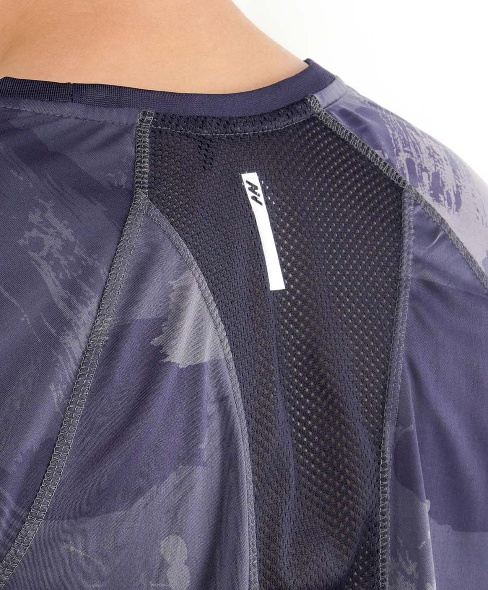Polera deportiva hombre pinceladas Polera deportiva hombre pinceladas