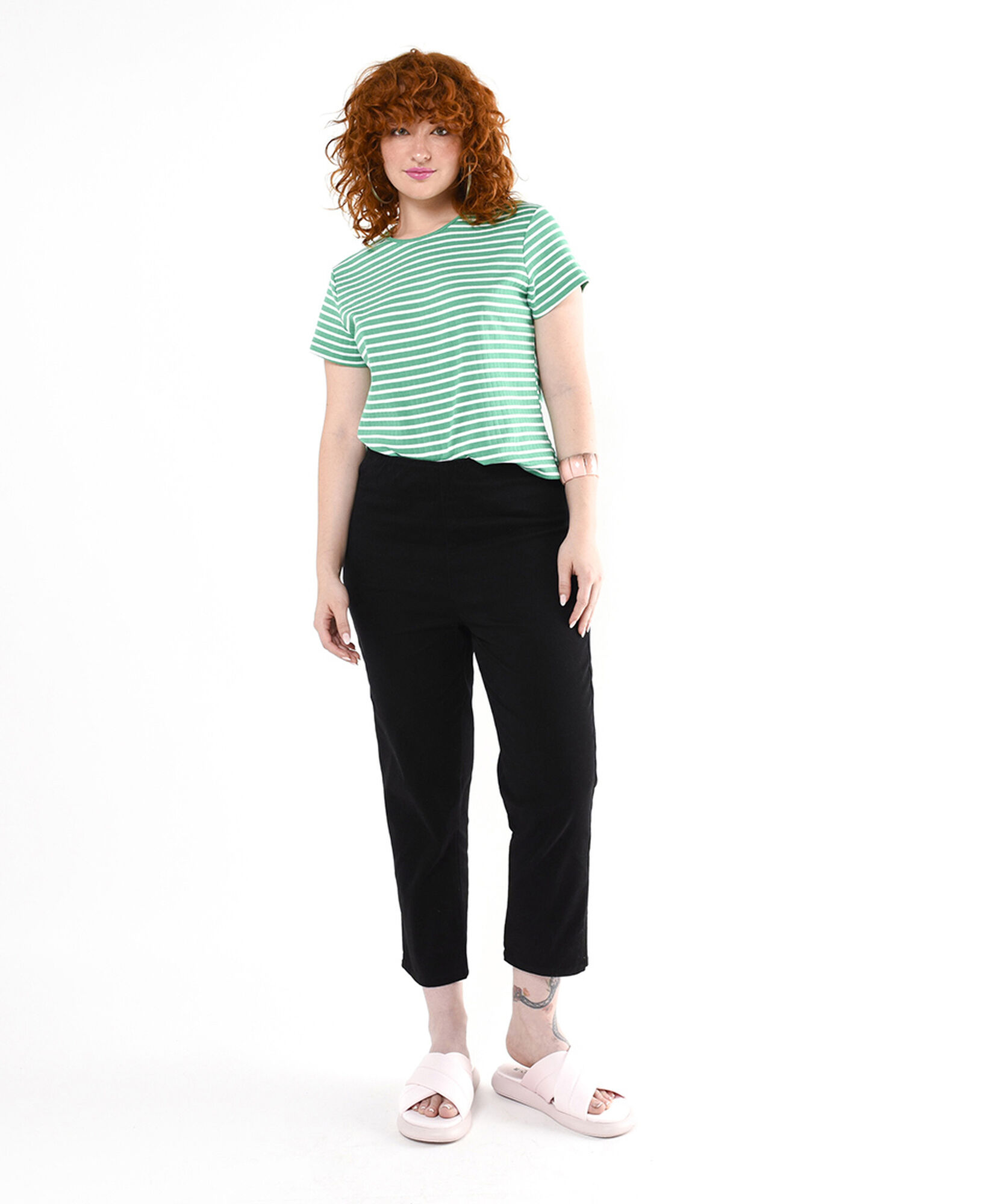 Pantalón mujer liso capri Pantalón mujer liso capri