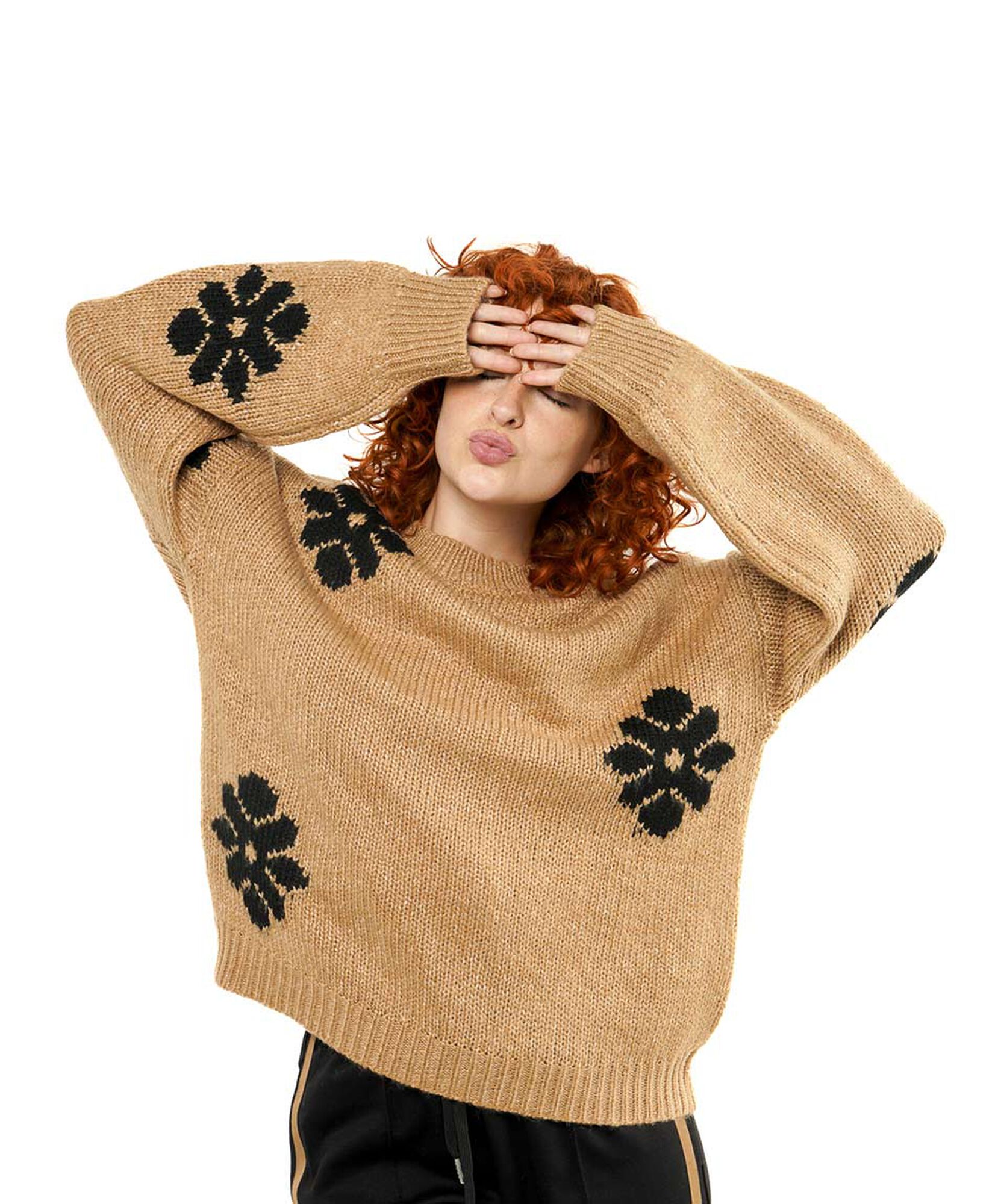Sweater mujer flores Sweater mujer flores