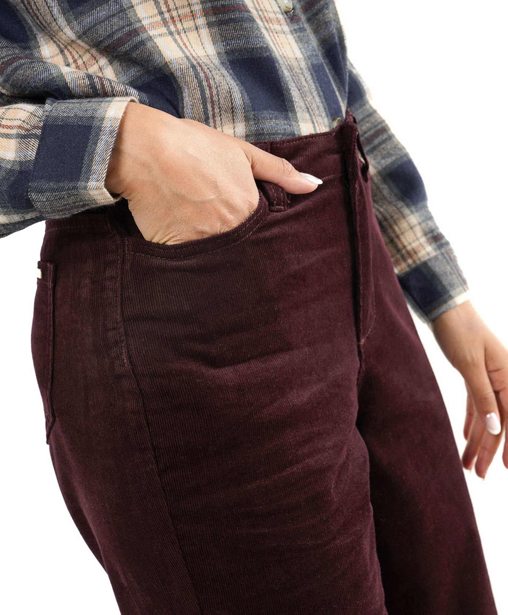 Pantalón mujer corderoy flare Pantalón mujer corderoy flare
