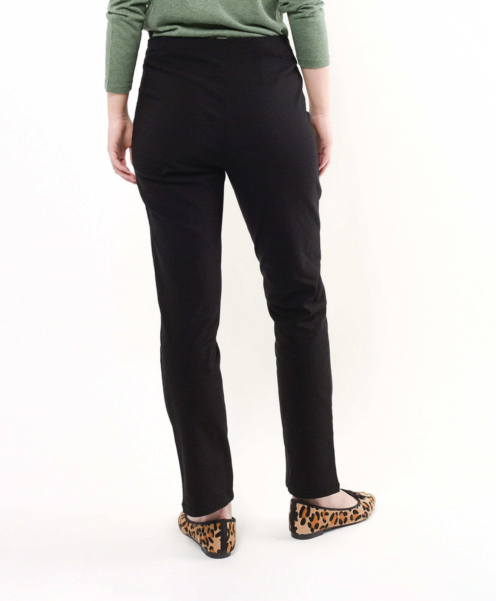 Pantalón mujer botones decorativos Pantalón mujer botones decorativos
