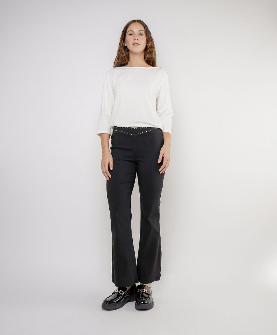 Pantal&oacute;n mujer tachas flare
