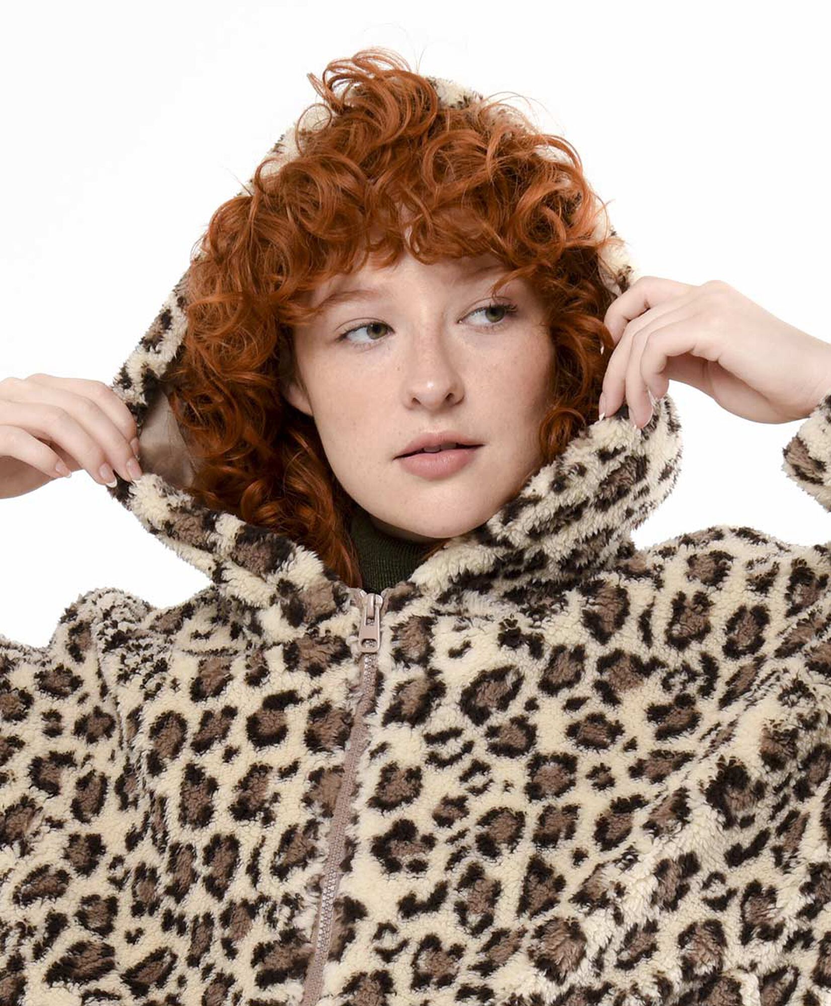 Polar mujer animal print oversize Polar mujer animal print oversize