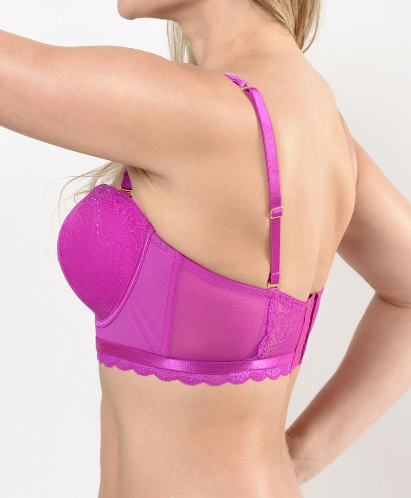 Sost&eacute;n mujer cinta y encaje