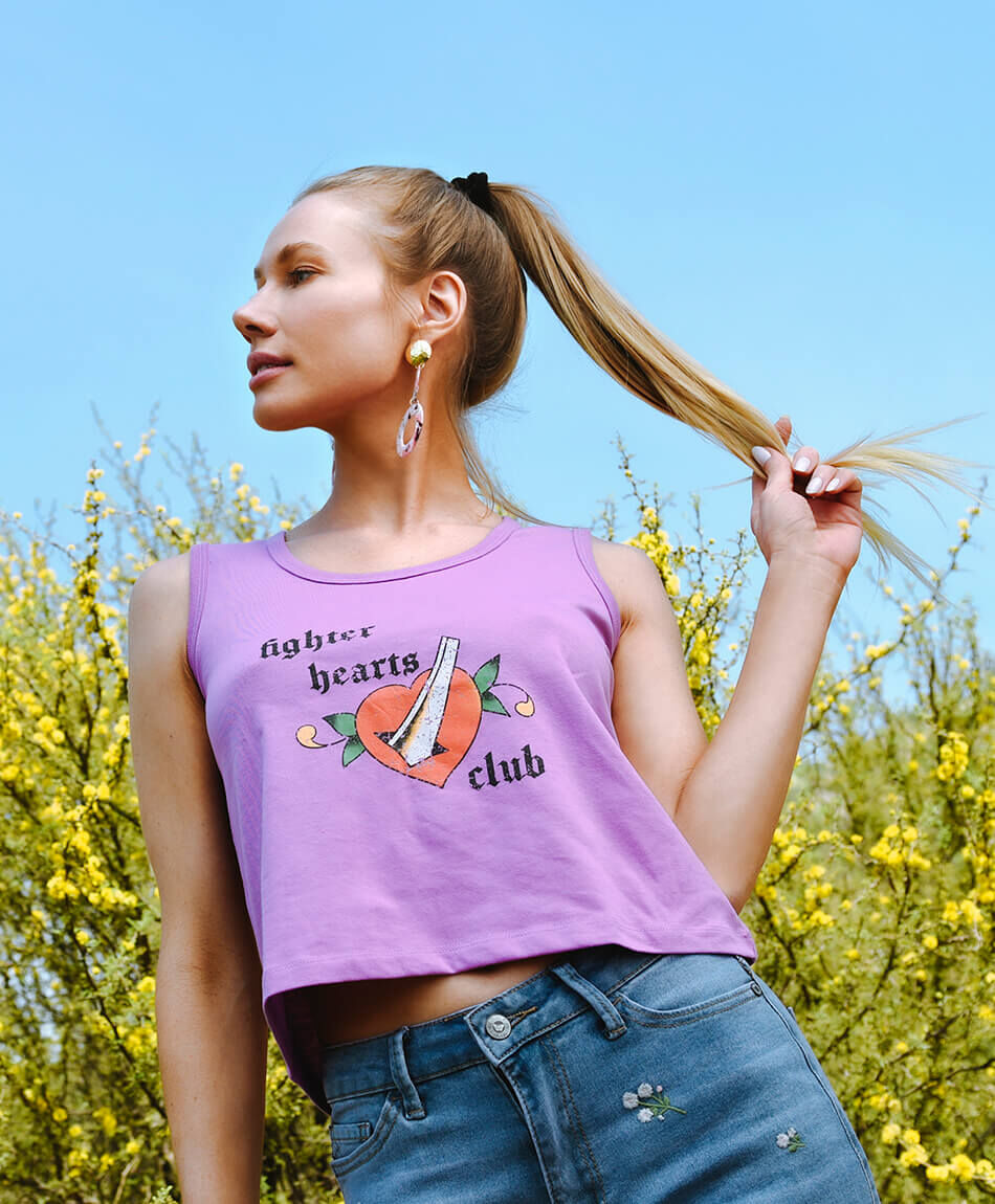 Polera sin mangas cuello redondo