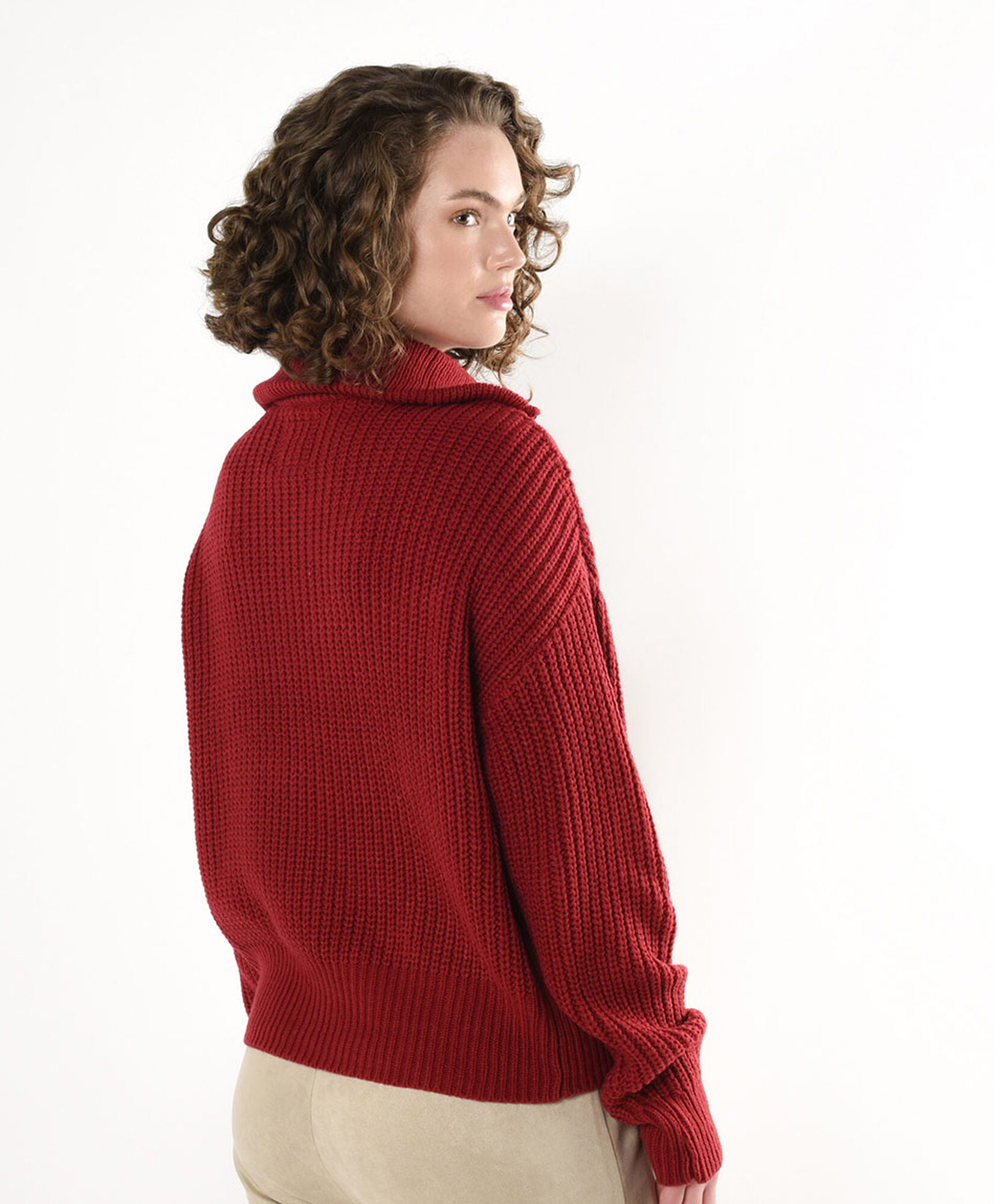 Sweater mujer trenzado rojo cierre medio Sweater mujer trenzado rojo cierre medio
