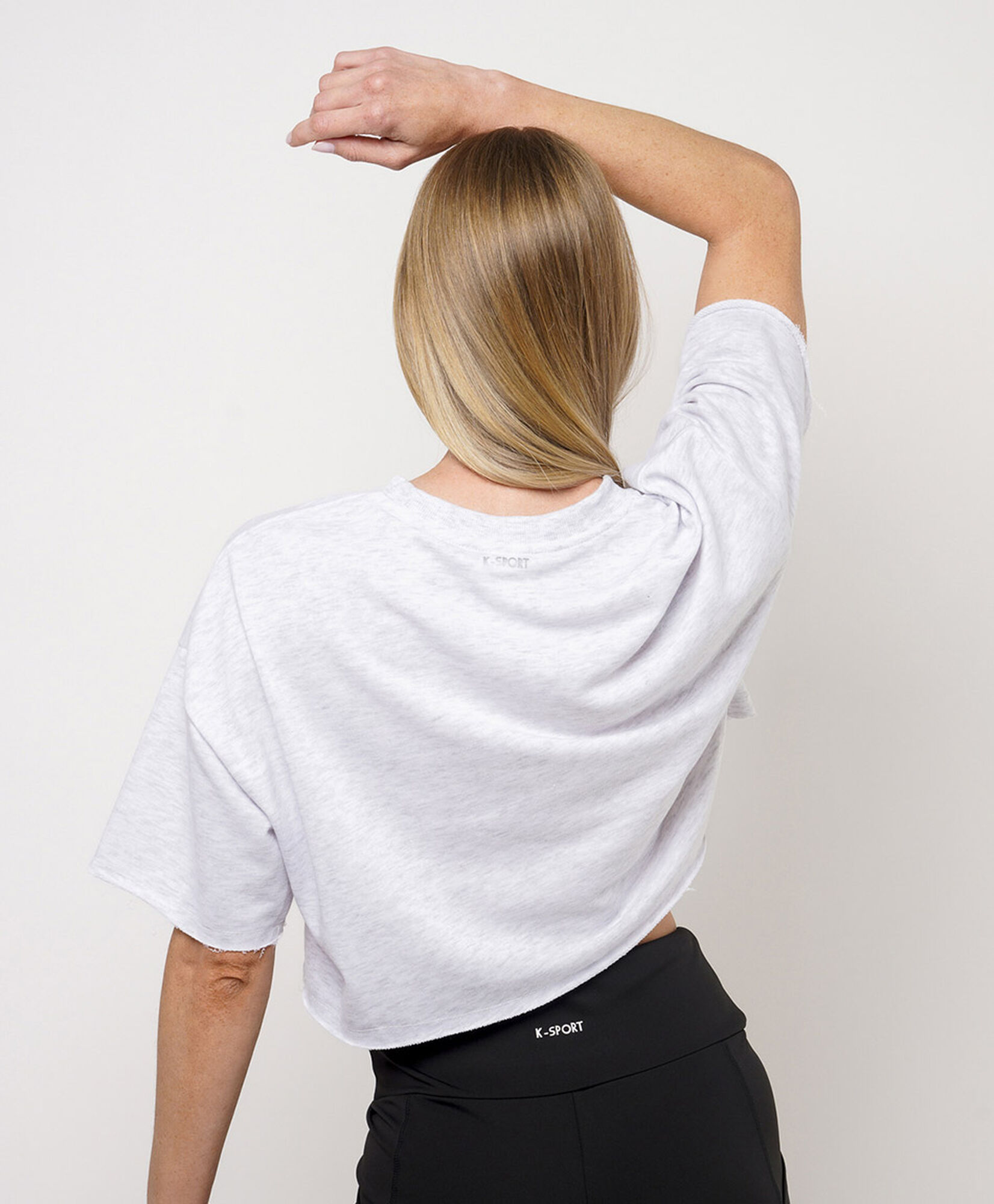Polera deportiva mujer crop Polera deportiva mujer crop