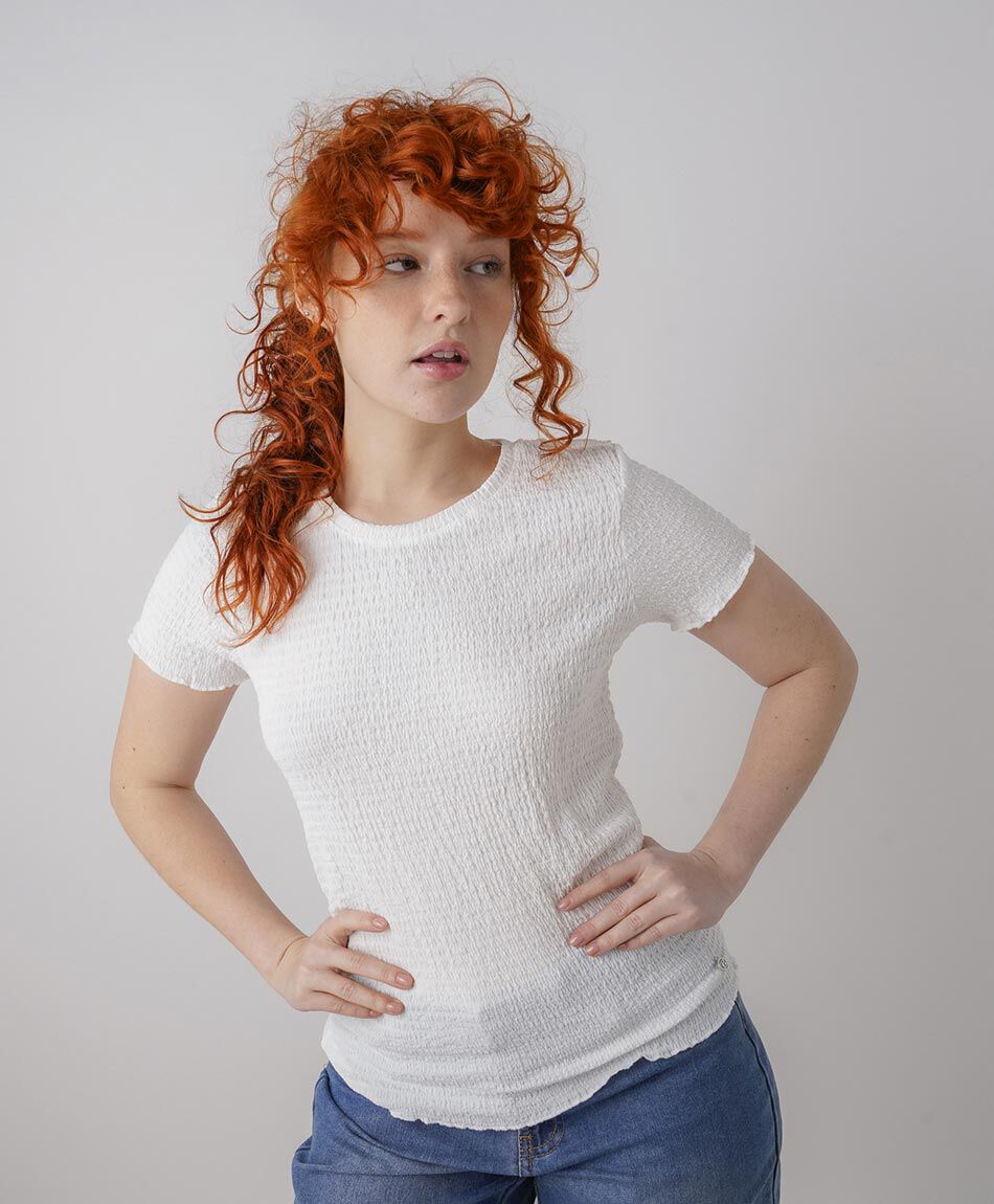 Polera mujer jacquard textura