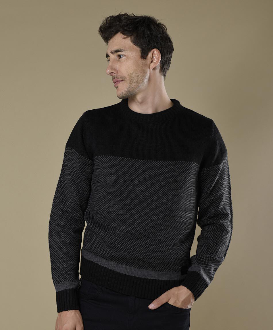 Sweater cuello redondo