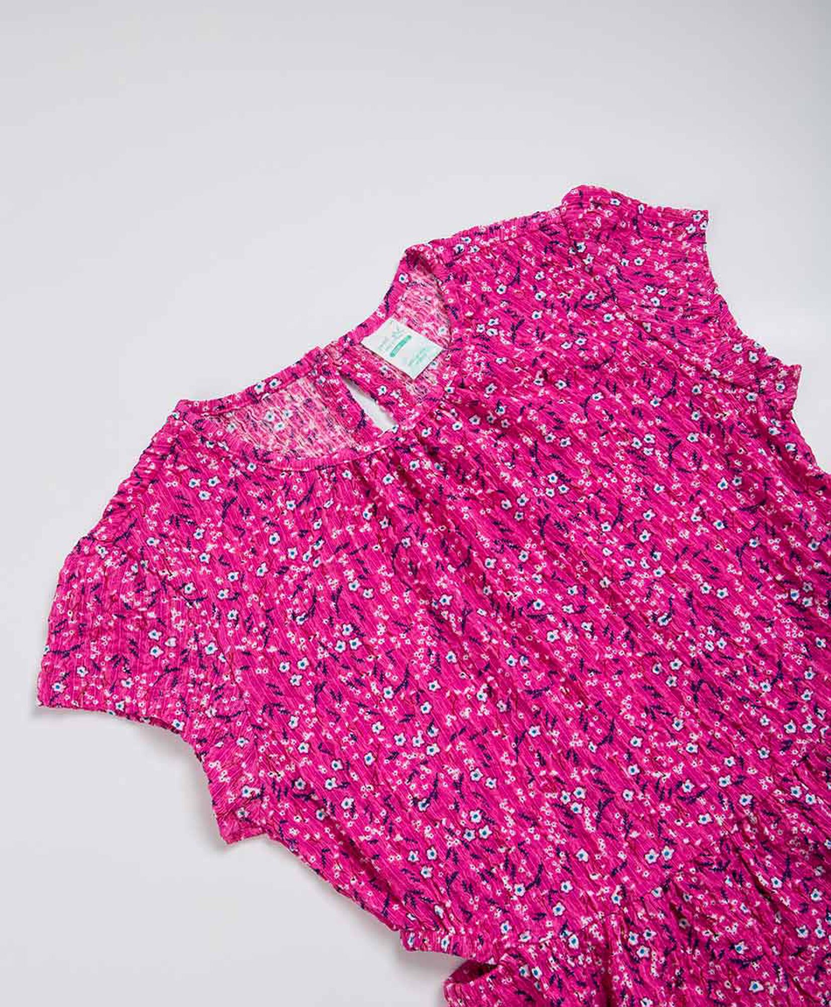 Vestido niña floreado cut out Vestido niña floreado cut out