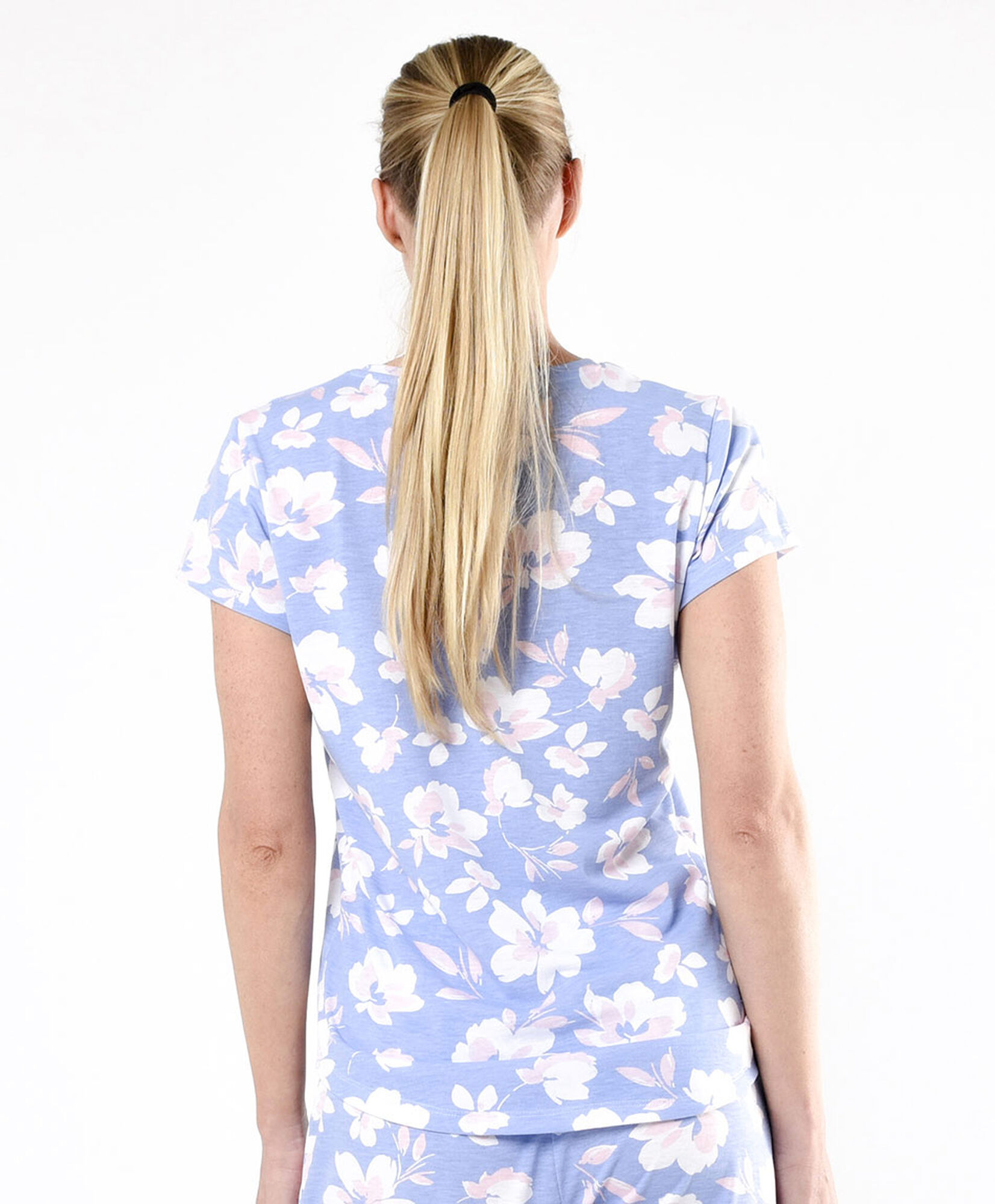 Pijama mujer floreado capri Pijama mujer floreado capri