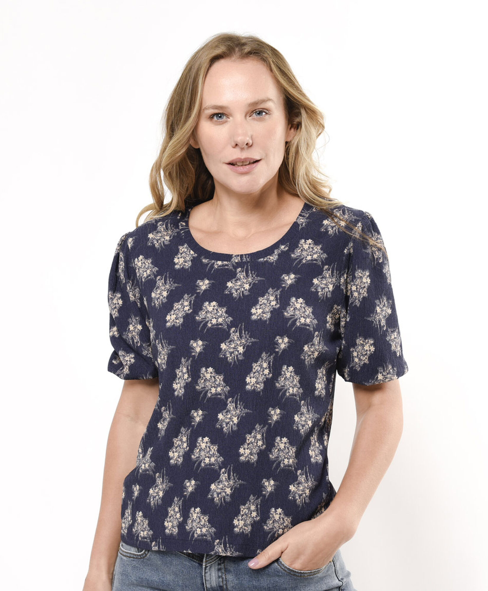 Polera mujer florcitas azul Polera mujer florcitas azul