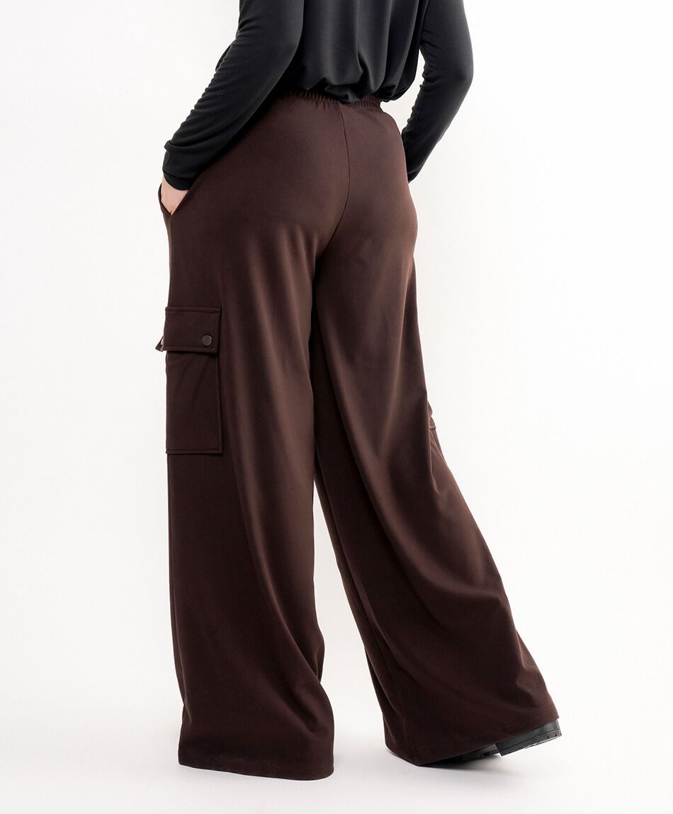Pantal&oacute;n mujer cargo brown