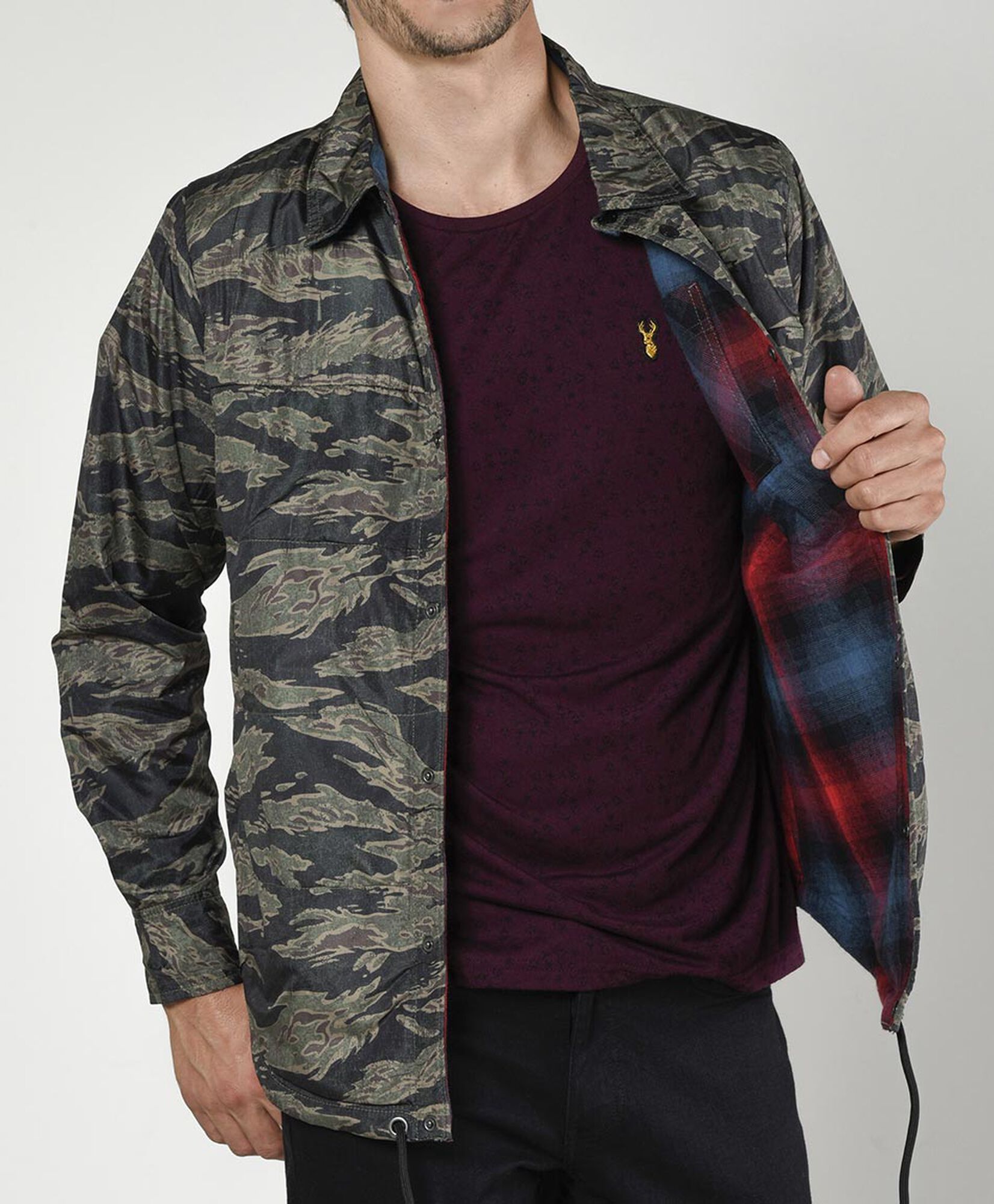 Chaqueta camuflada Chaqueta camuflada