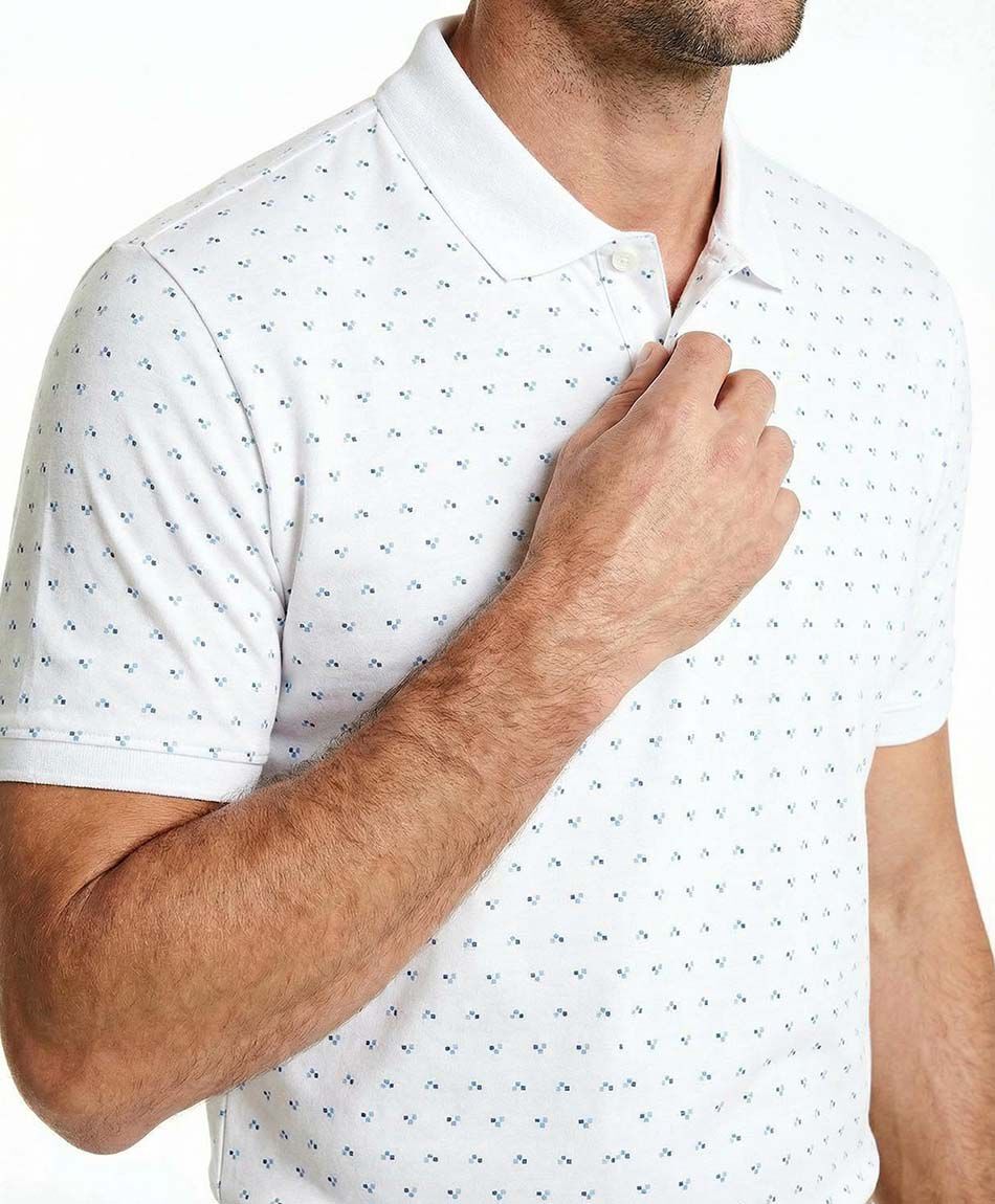 Polera hombre cuello polo puntos azules
