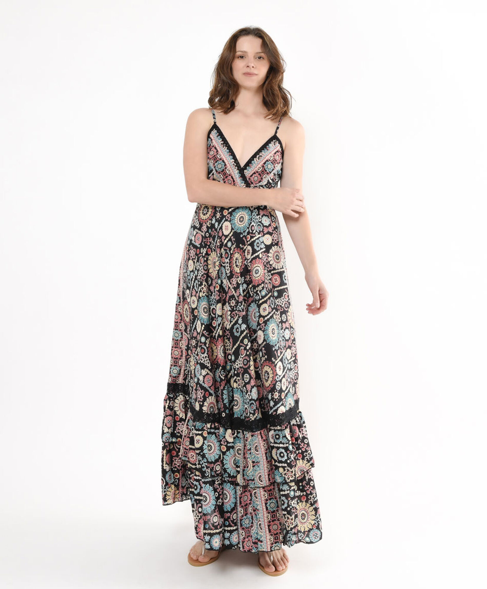 Vestido mujer largo detalles encaje Vestido mujer largo detalles encaje