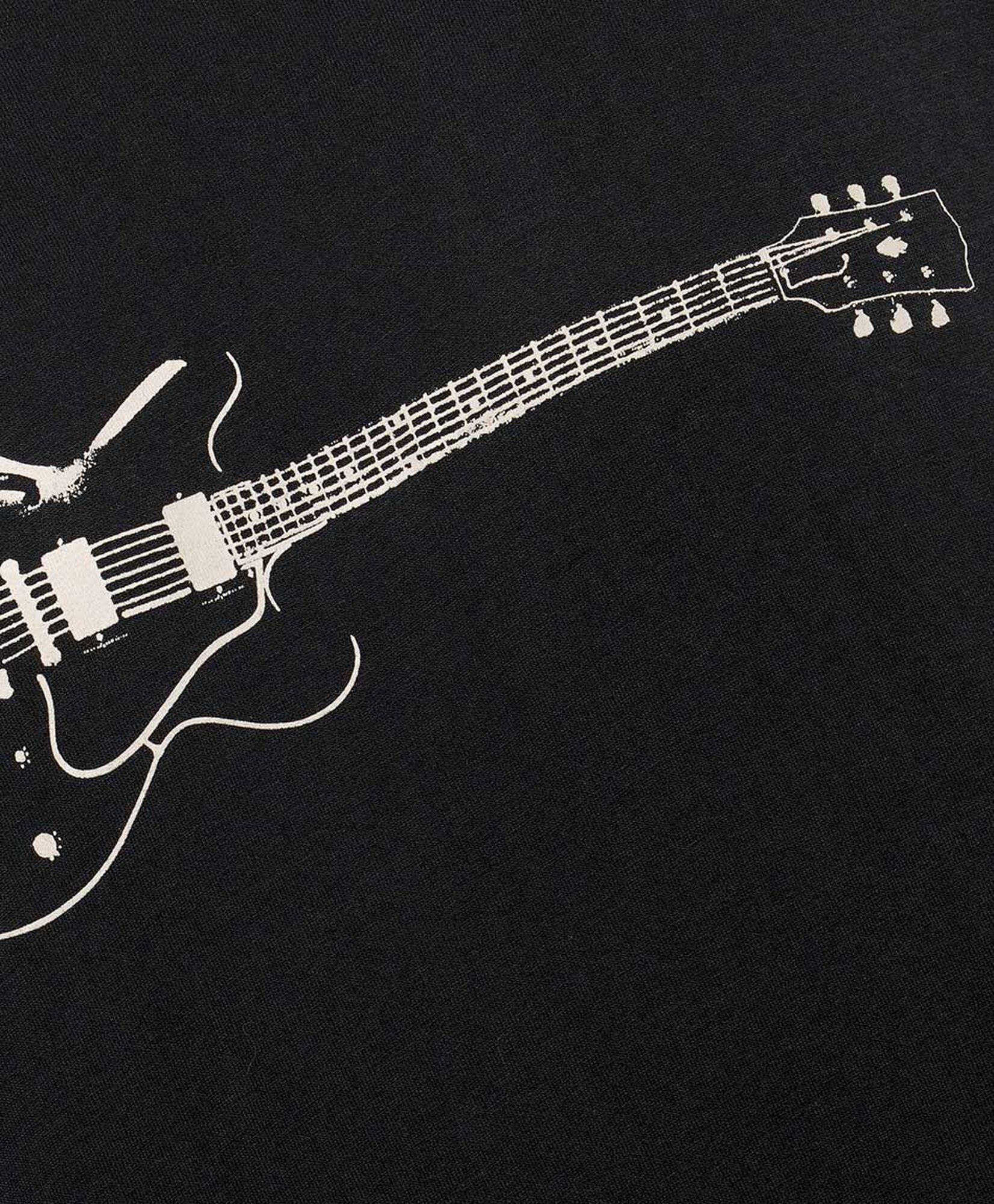 Polera hombre estampada guitar Polera hombre estampada guitar
