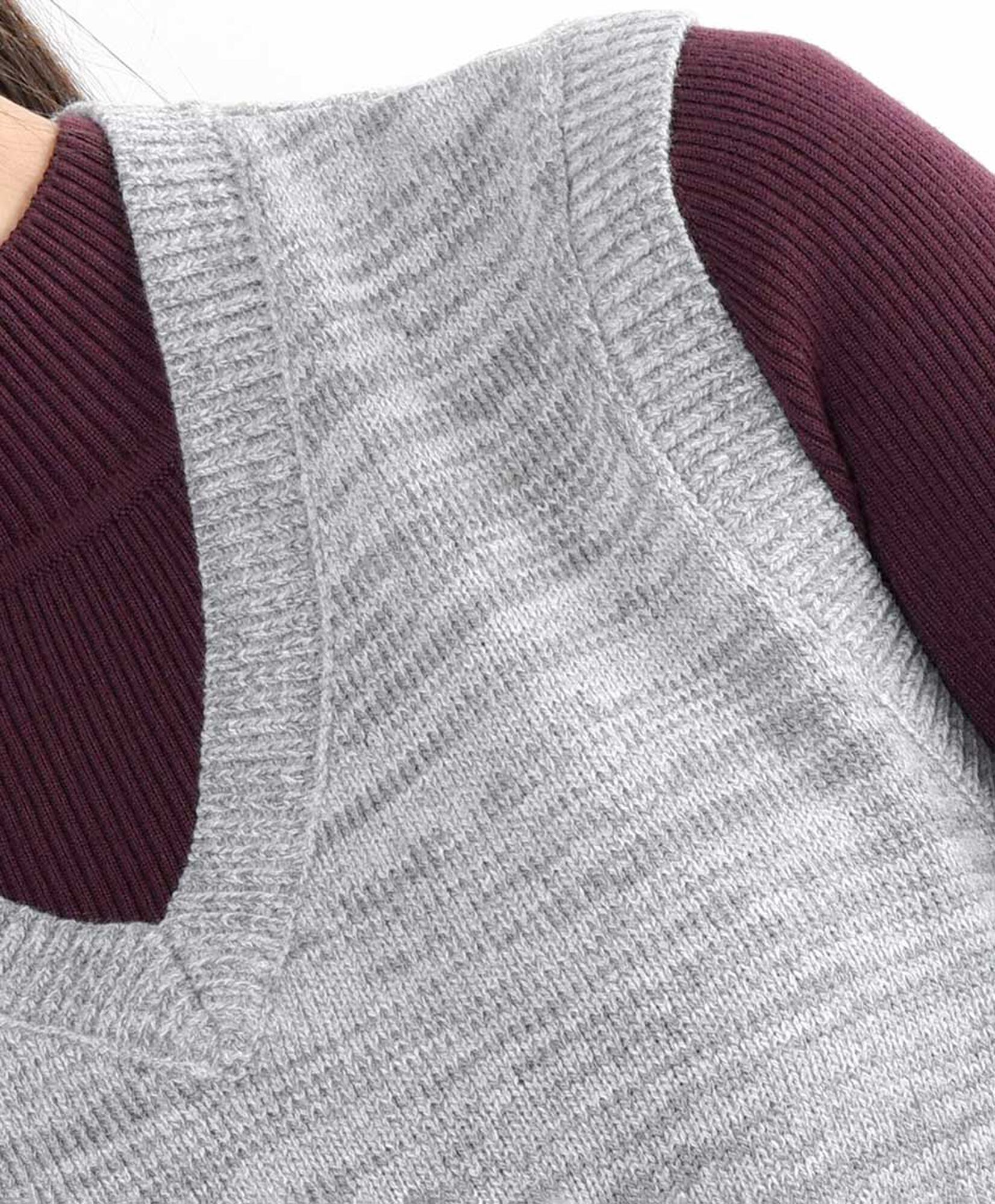 Sweater mujer sin mangas gris Sweater mujer sin mangas gris