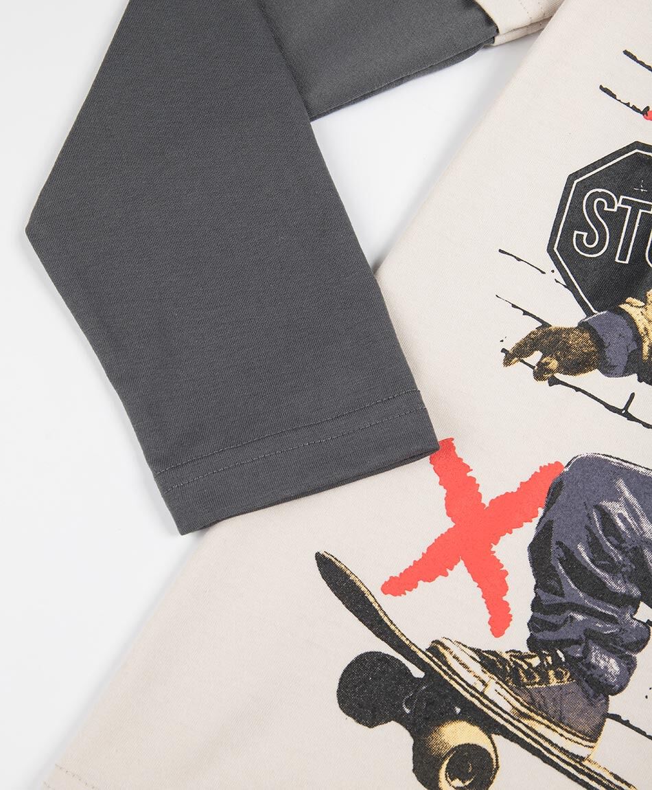 Polera ni&ntilde;o manga larga capibara skate