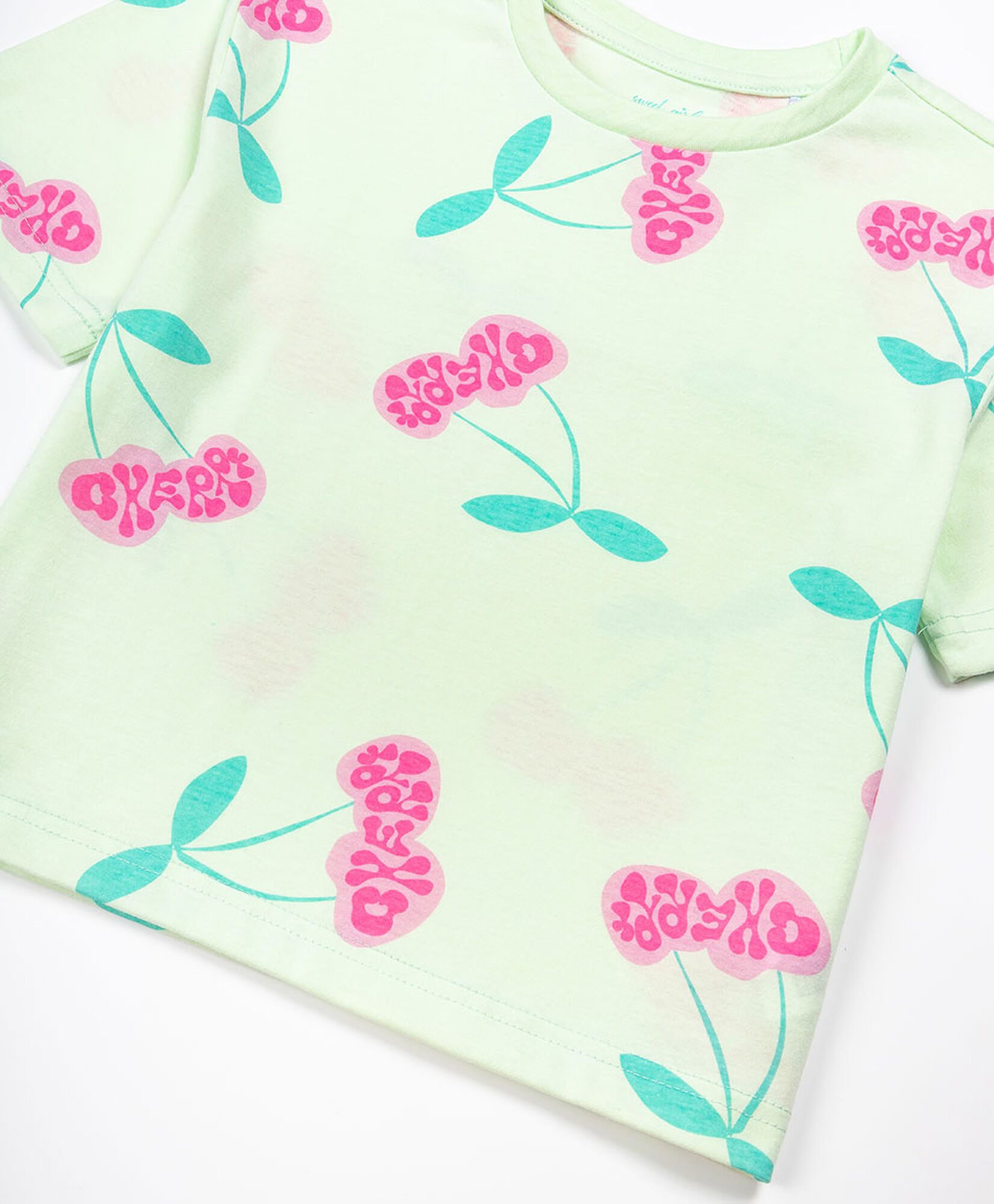 Polera niña guindas Polera niña guindas