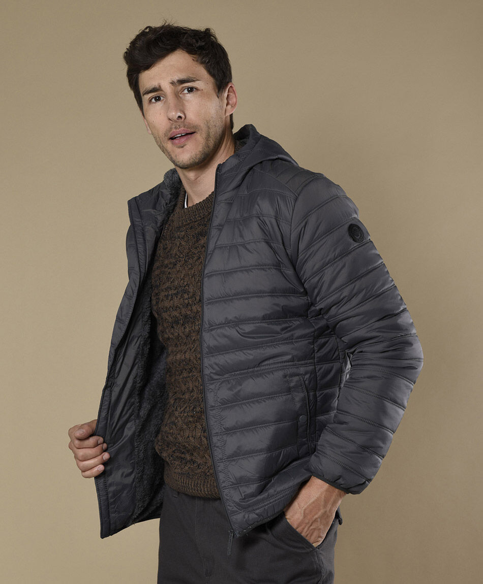 Parka forrada capuch&oacute;n