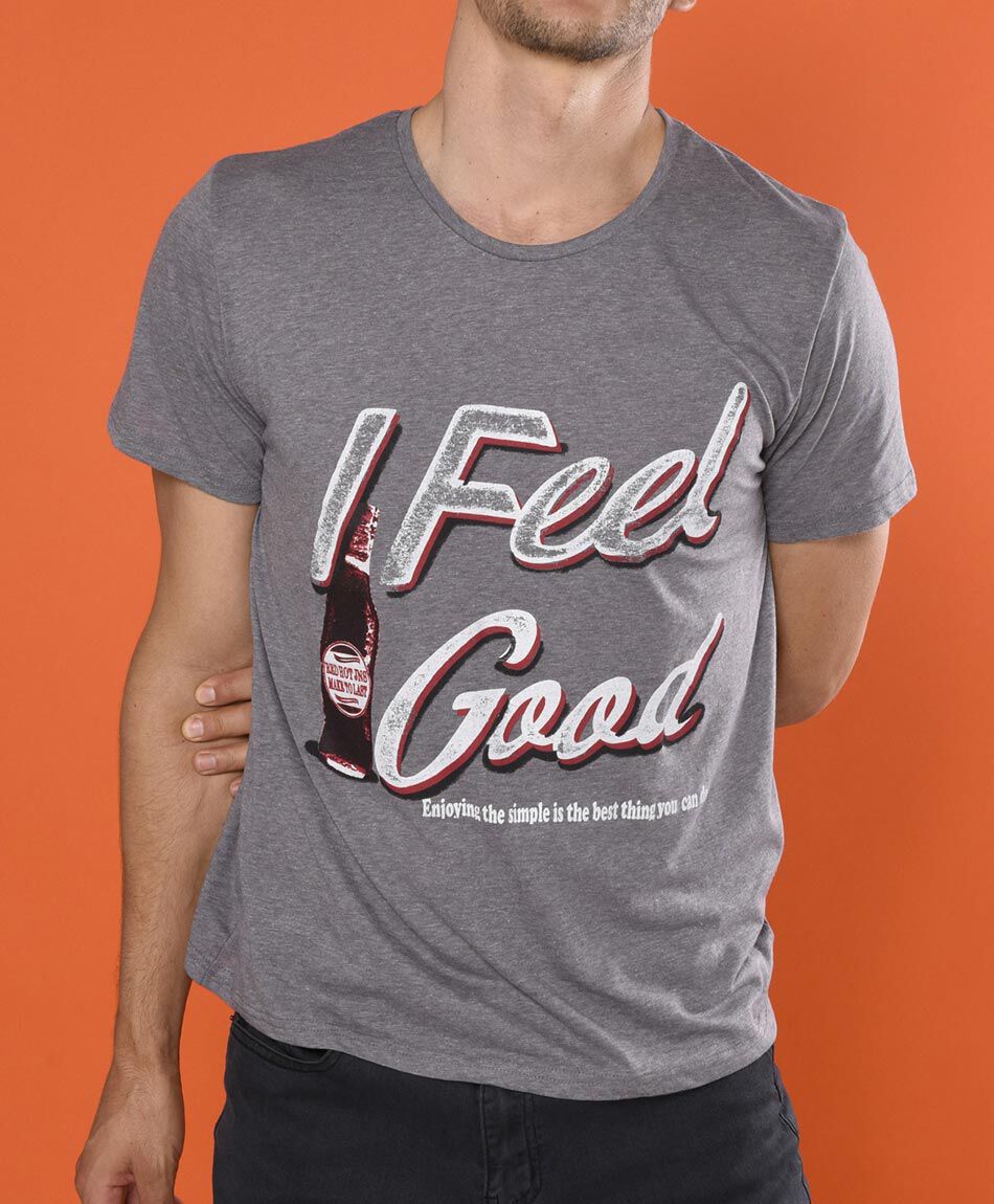 Polera hombre frase estampada