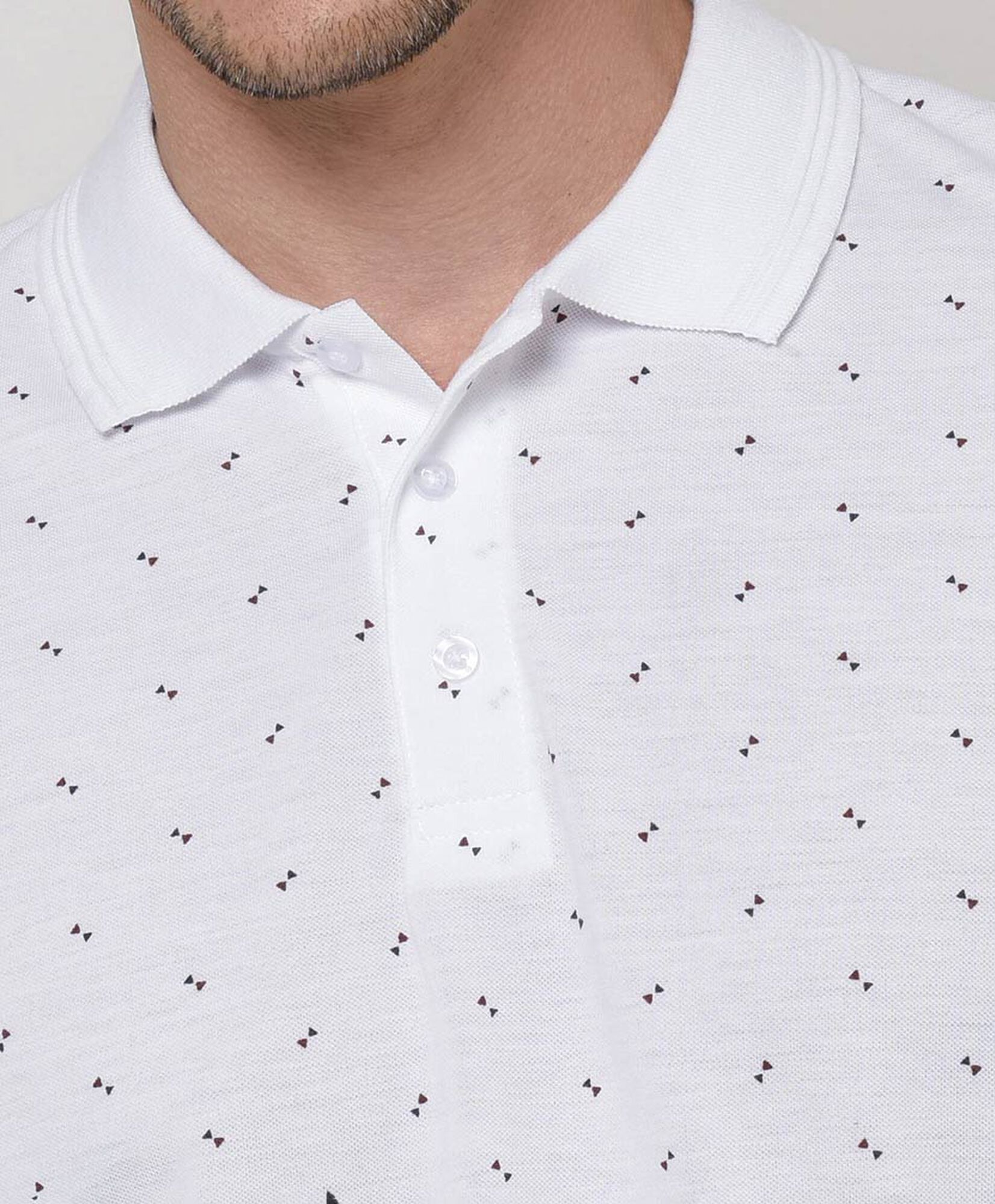 Polera hombre triángulo doble cuello piqué Polera hombre triángulo doble cuello piqué