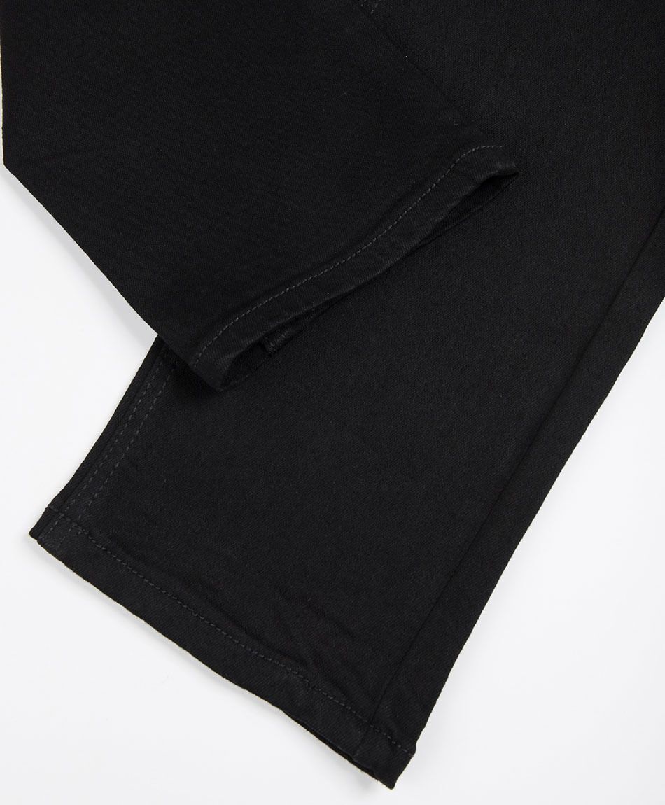 Jeans hombre skinny negro