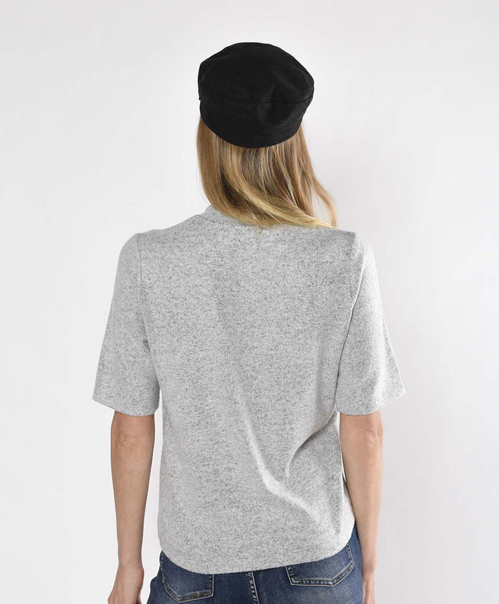 Tejido mujer liso cuello alto Tejido mujer liso cuello alto