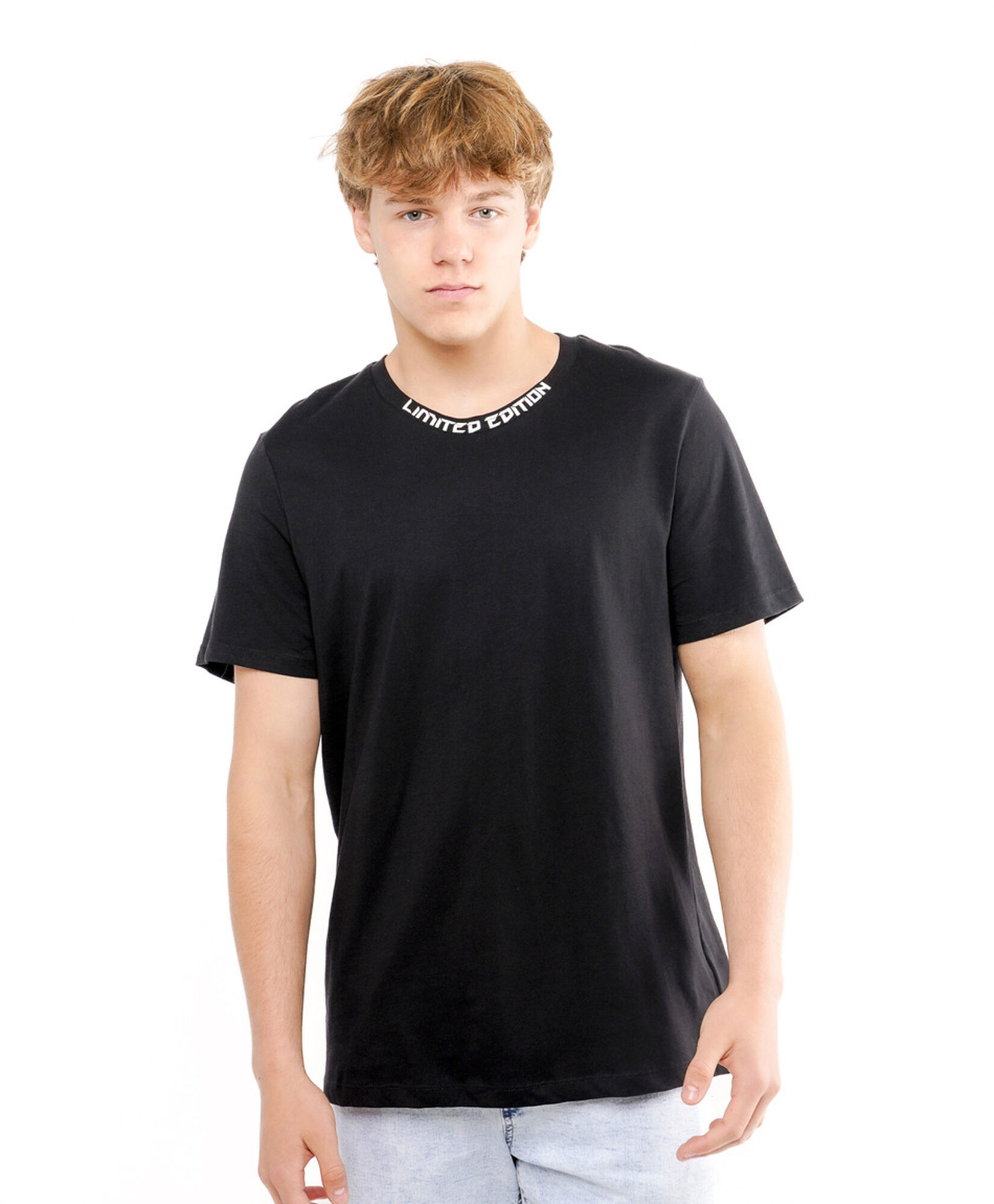 Polera hombre print cuello Polera hombre print cuello