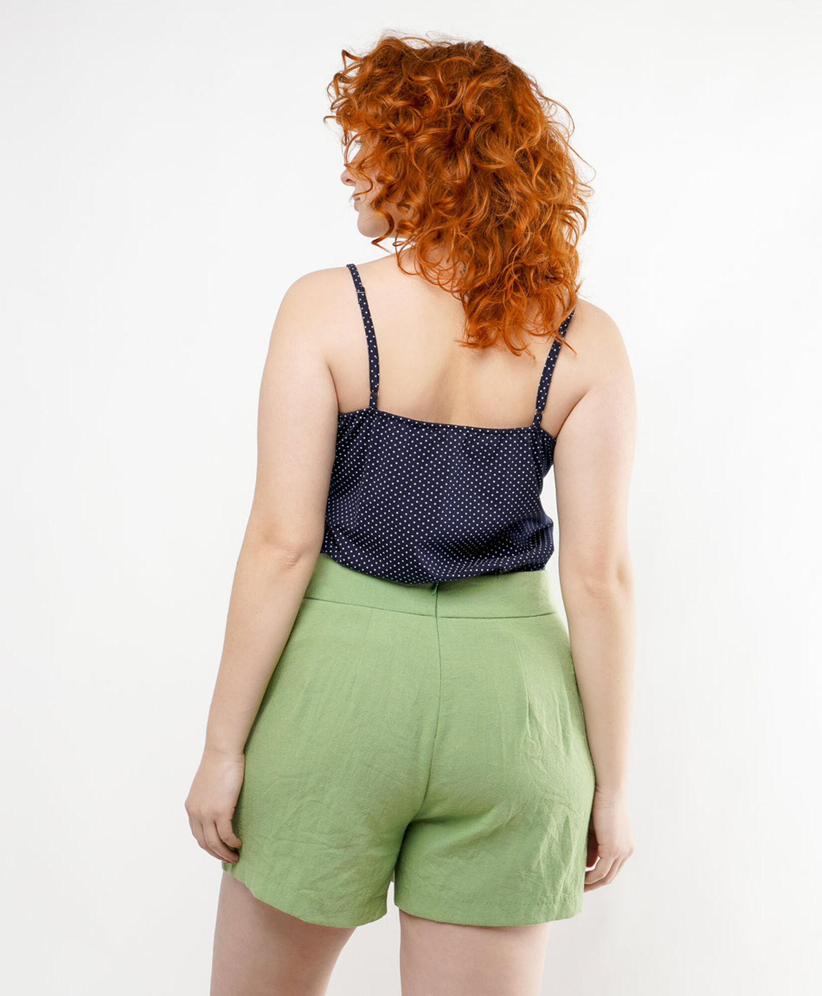 Short mujer pretina ancha botones Short mujer pretina ancha botones
