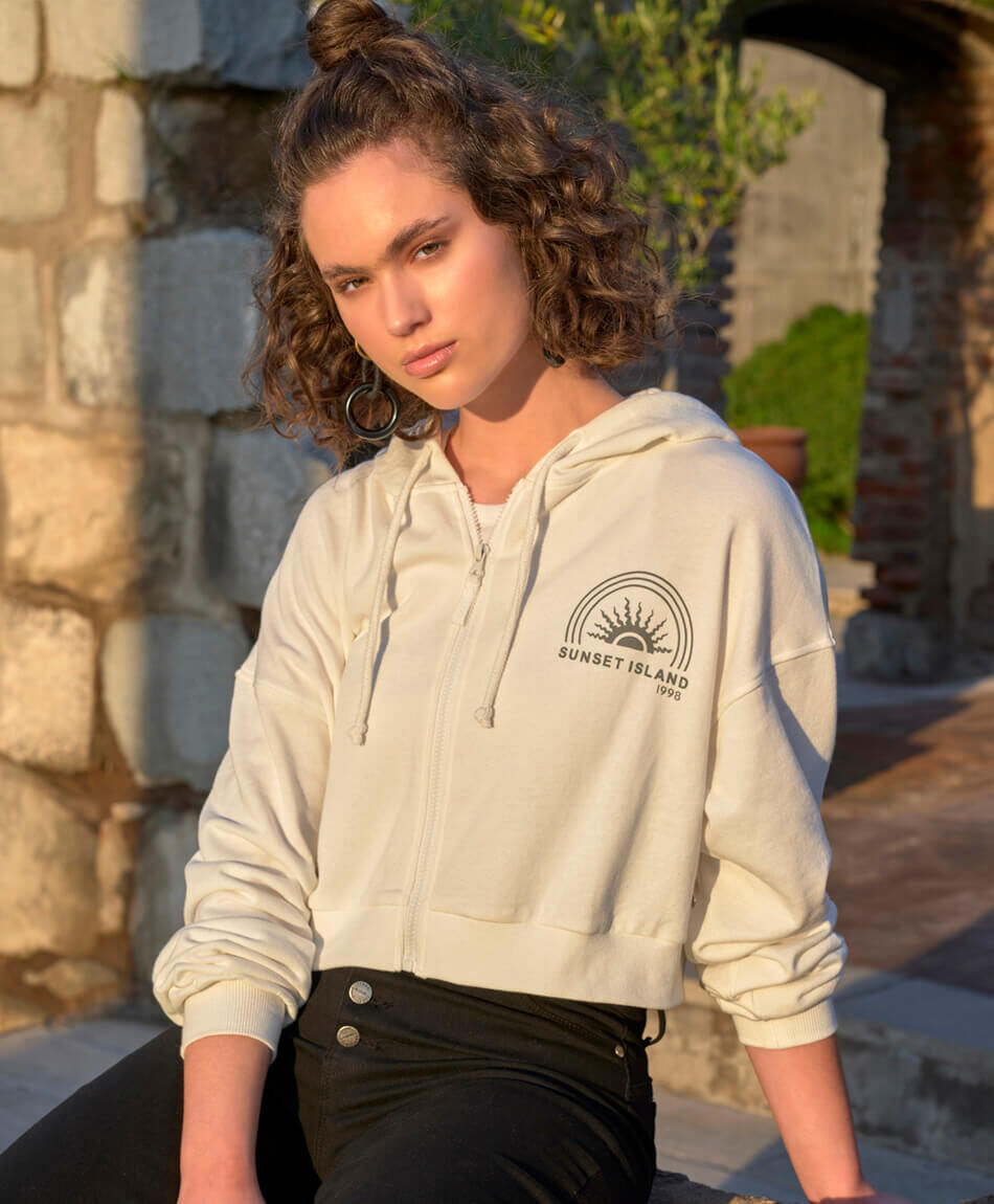 Polerón mujer mini estampados crop