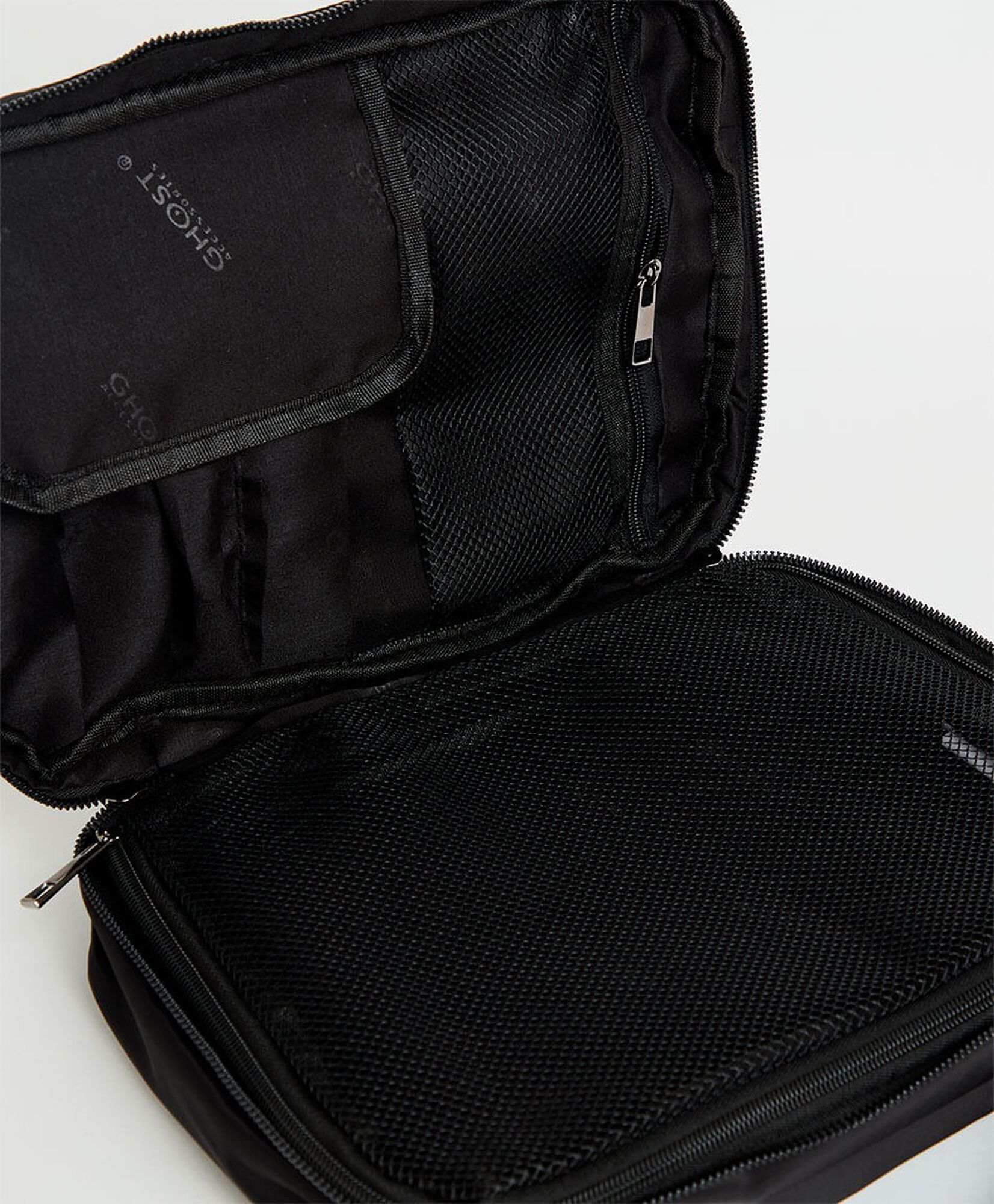 Neceser de viaje negro Neceser de viaje negro