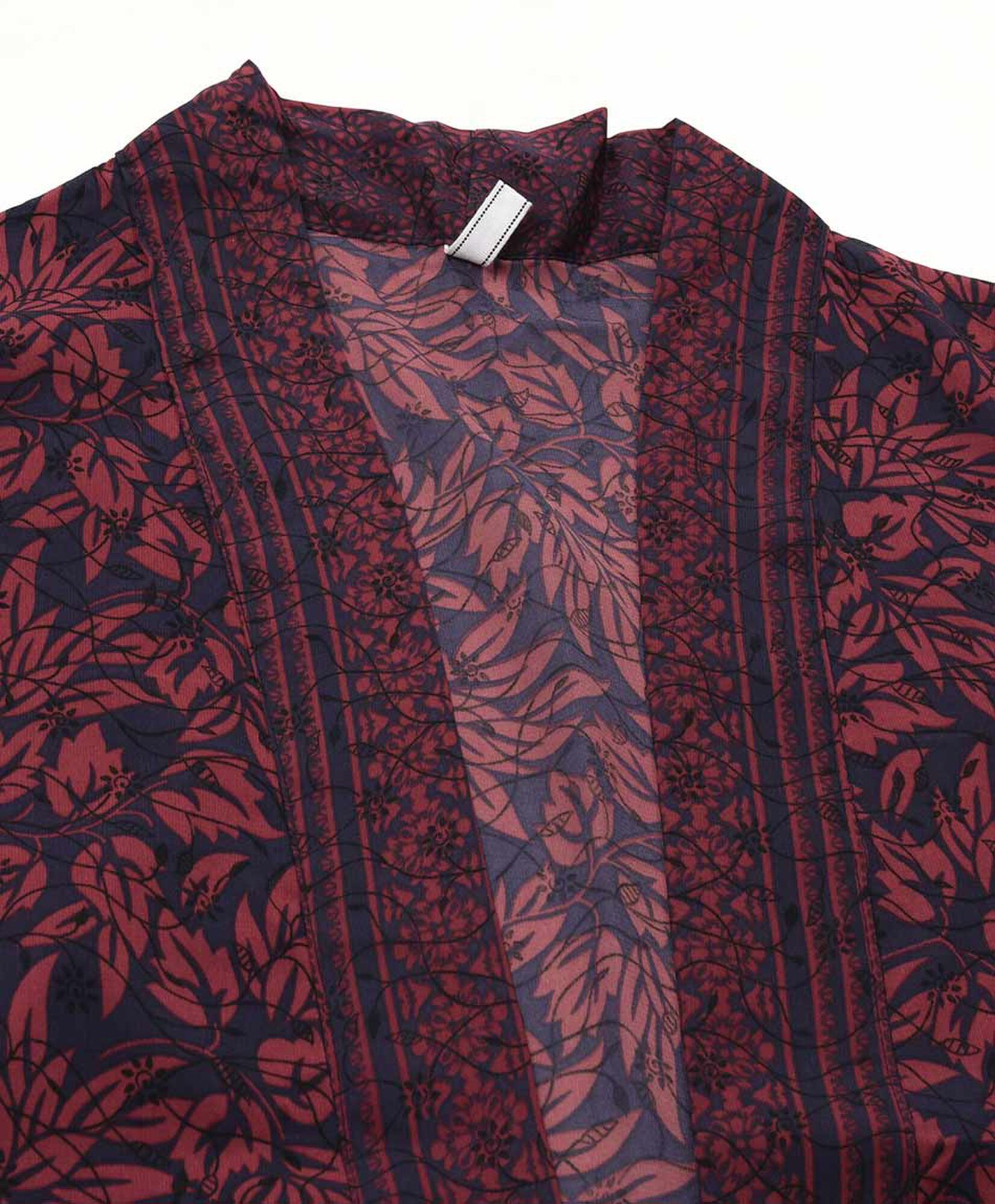 Kimono mujer hojas Kimono mujer hojas