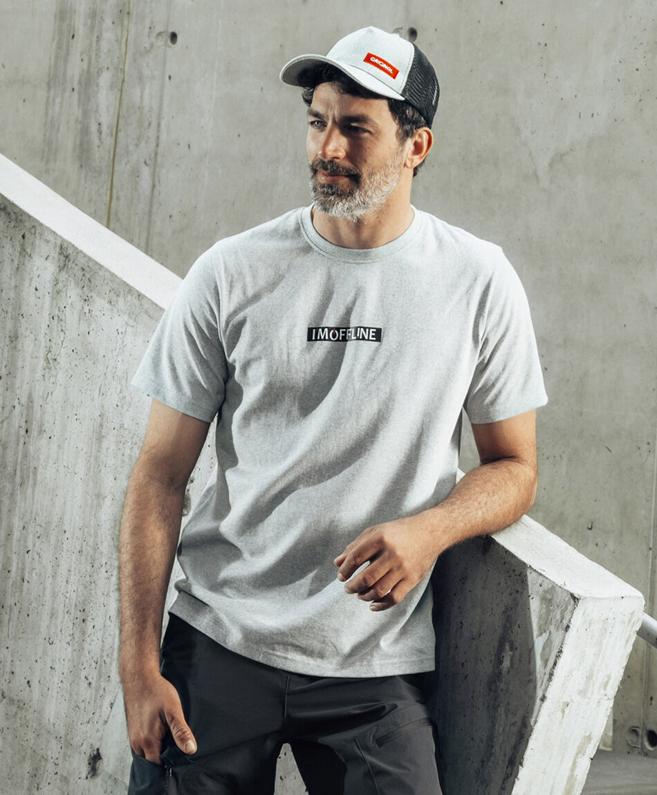 Polera hombre im offline