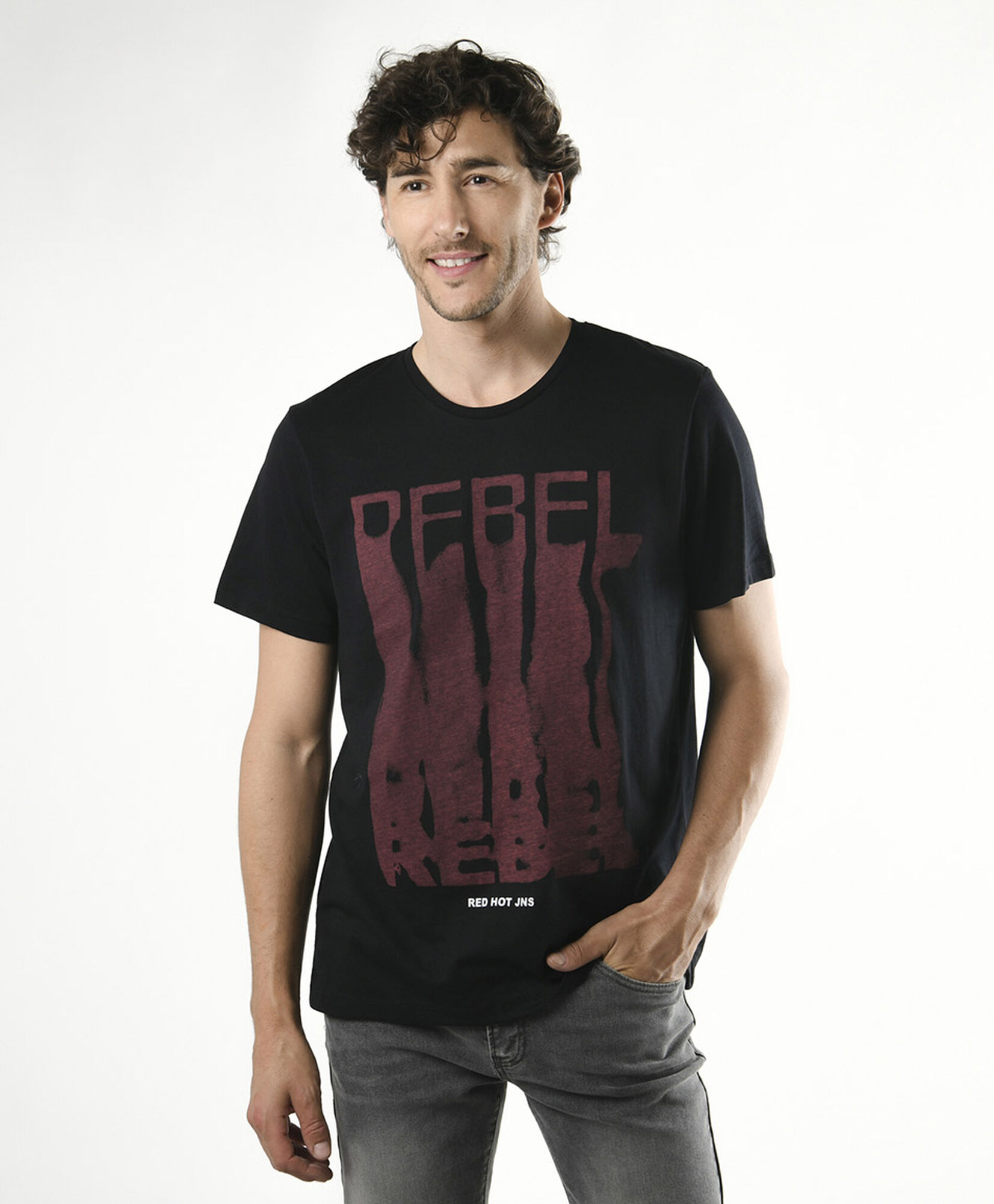 Polera hombre estampada rebel Polera hombre estampada rebel