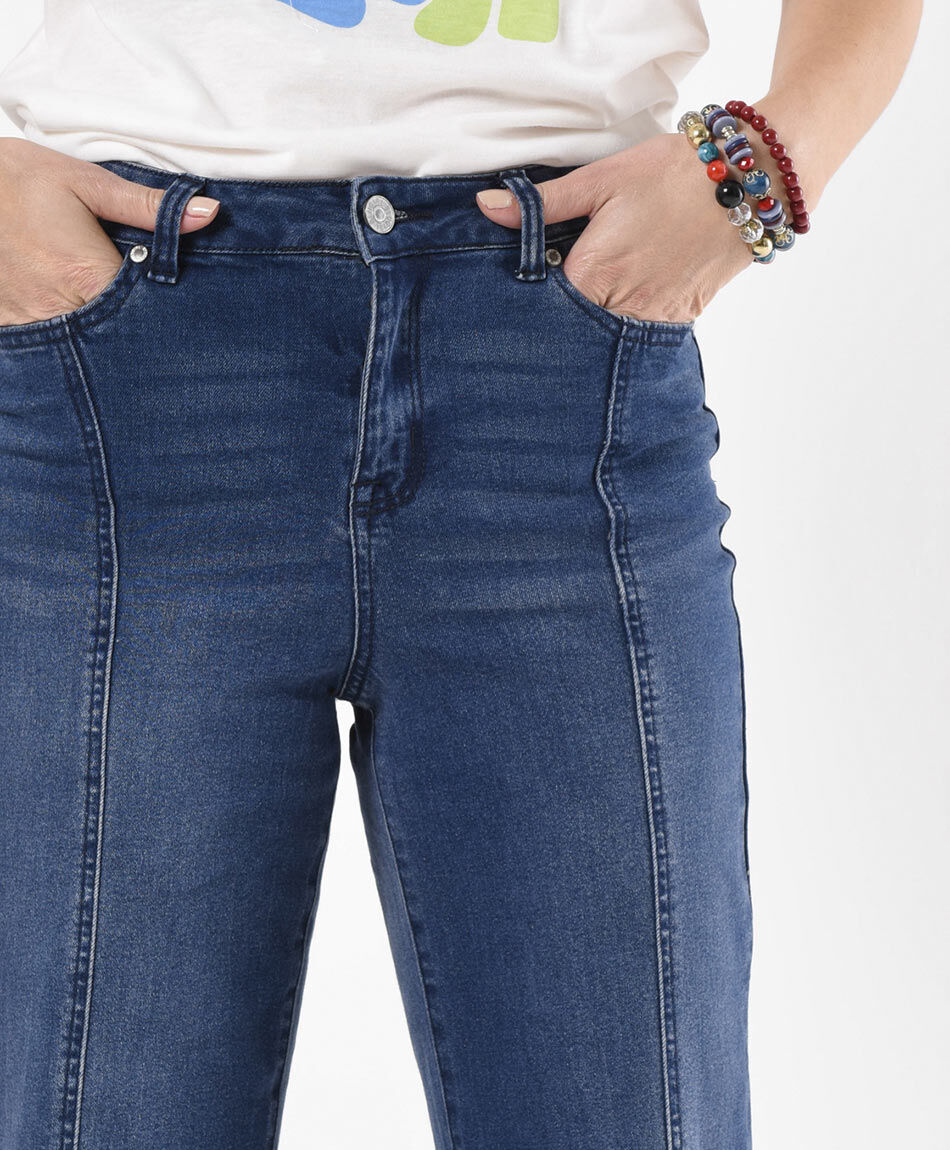 Jeans mujer costuras frontales flare
