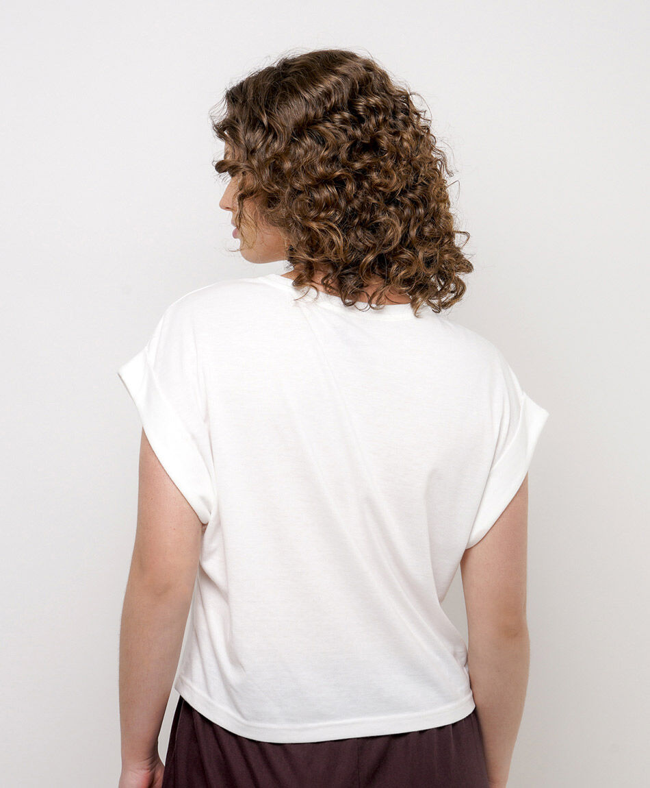 Polera mujer cuadrada blanca