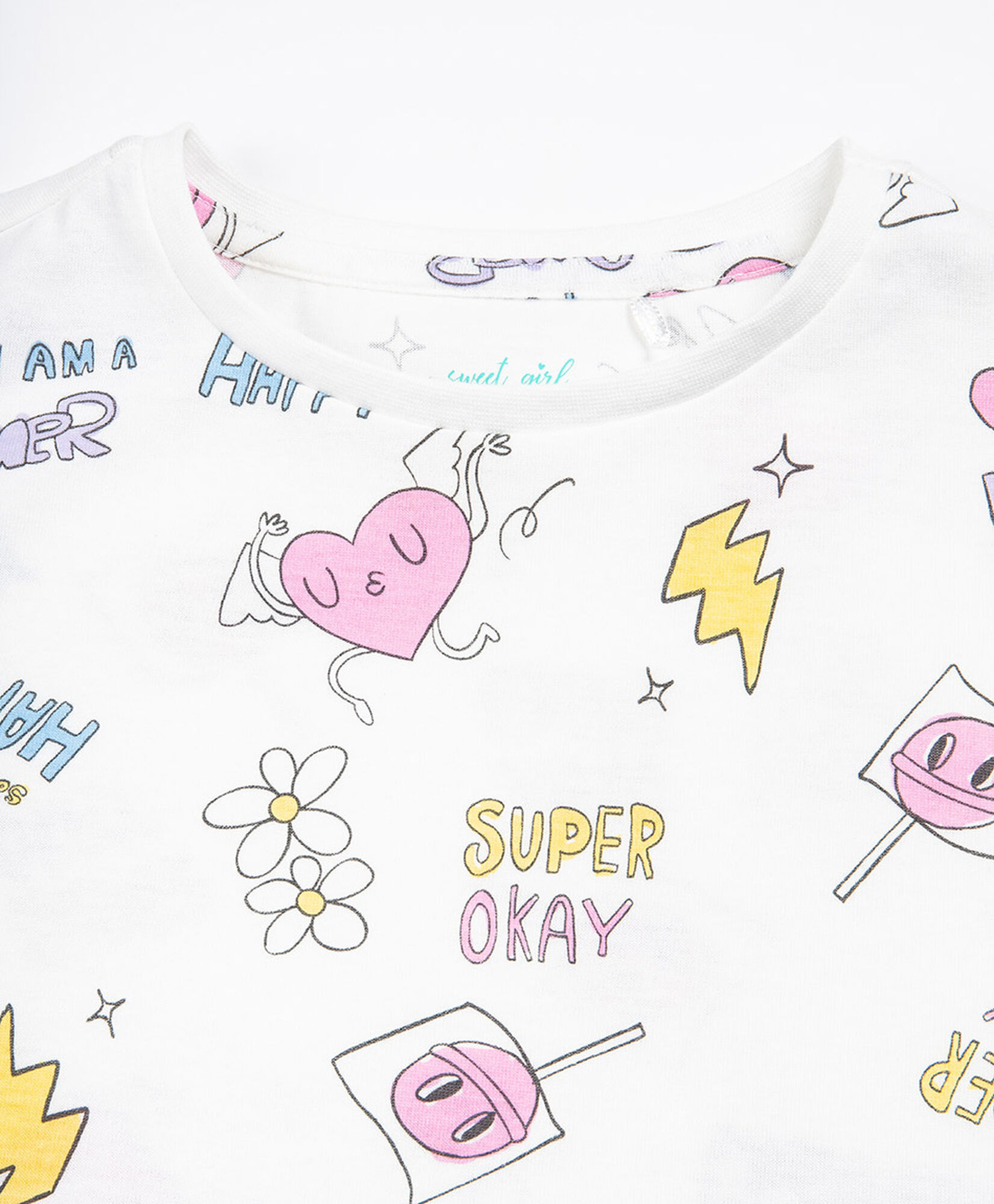 Polera niña blanca dibujos Polera niña blanca dibujos