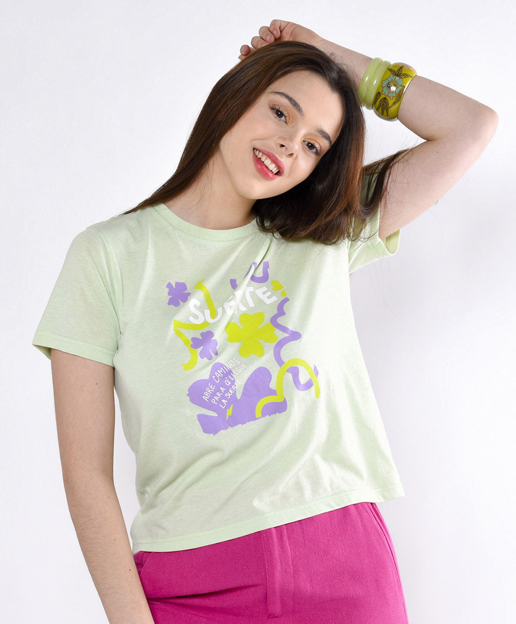 Polera manga corta cuello redondo Polera manga corta cuello redondo