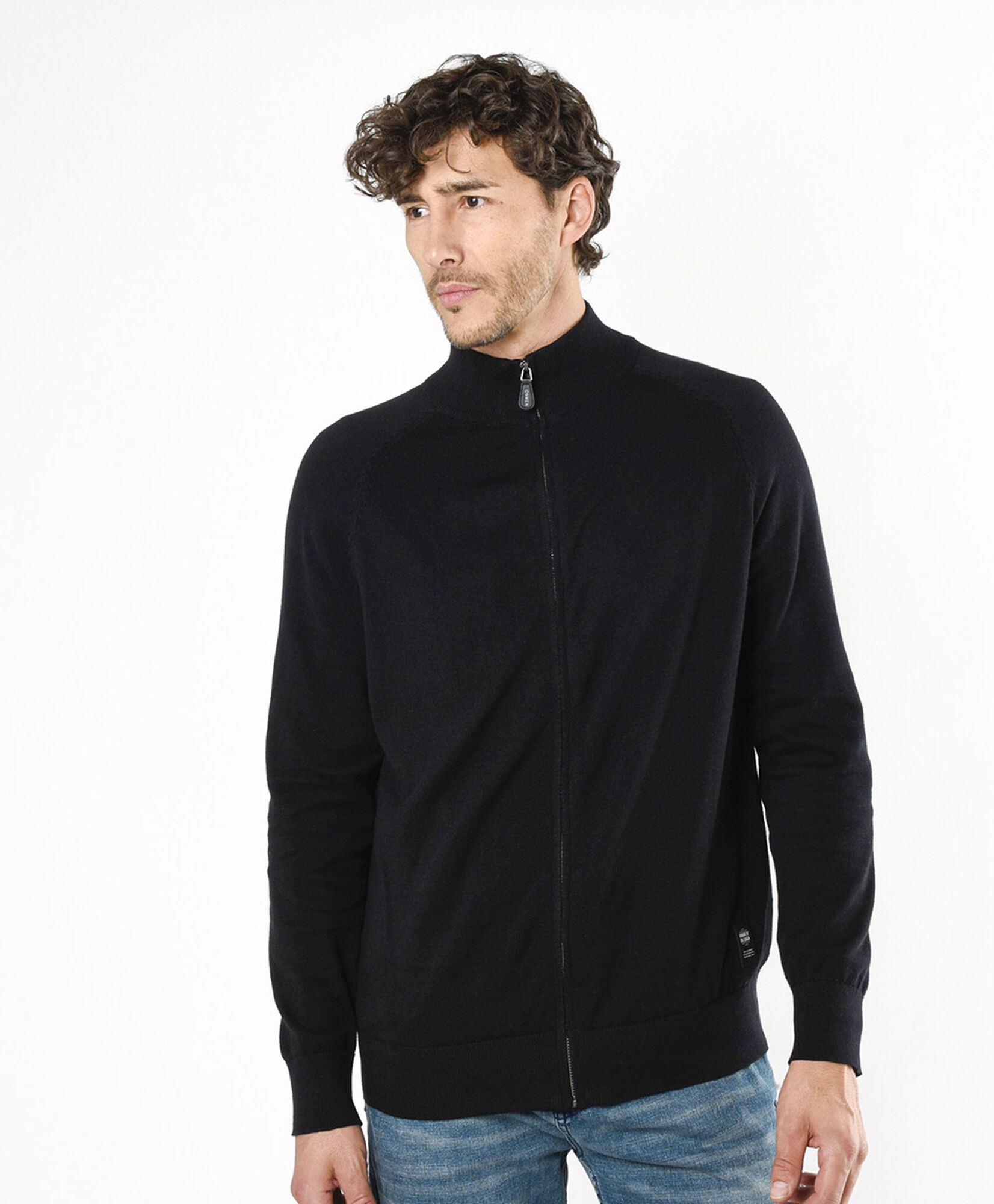 Sweater hombre liso negro cierre Sweater hombre liso negro cierre