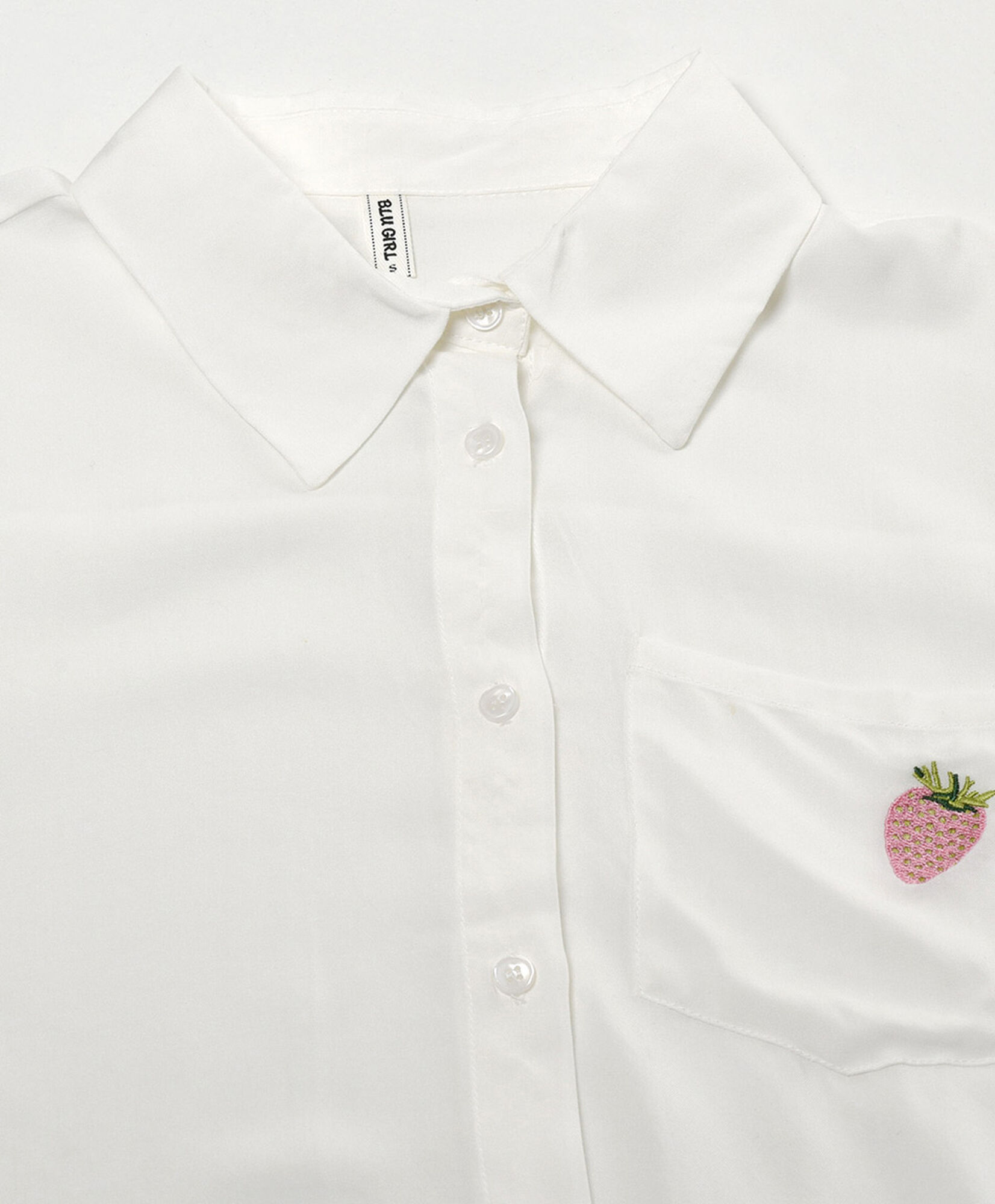Blusa mujer frutilla bordada Blusa mujer frutilla bordada