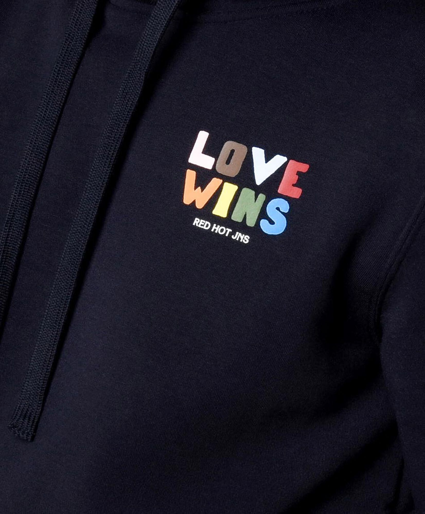 Polerón hombre love wins Polerón hombre love wins