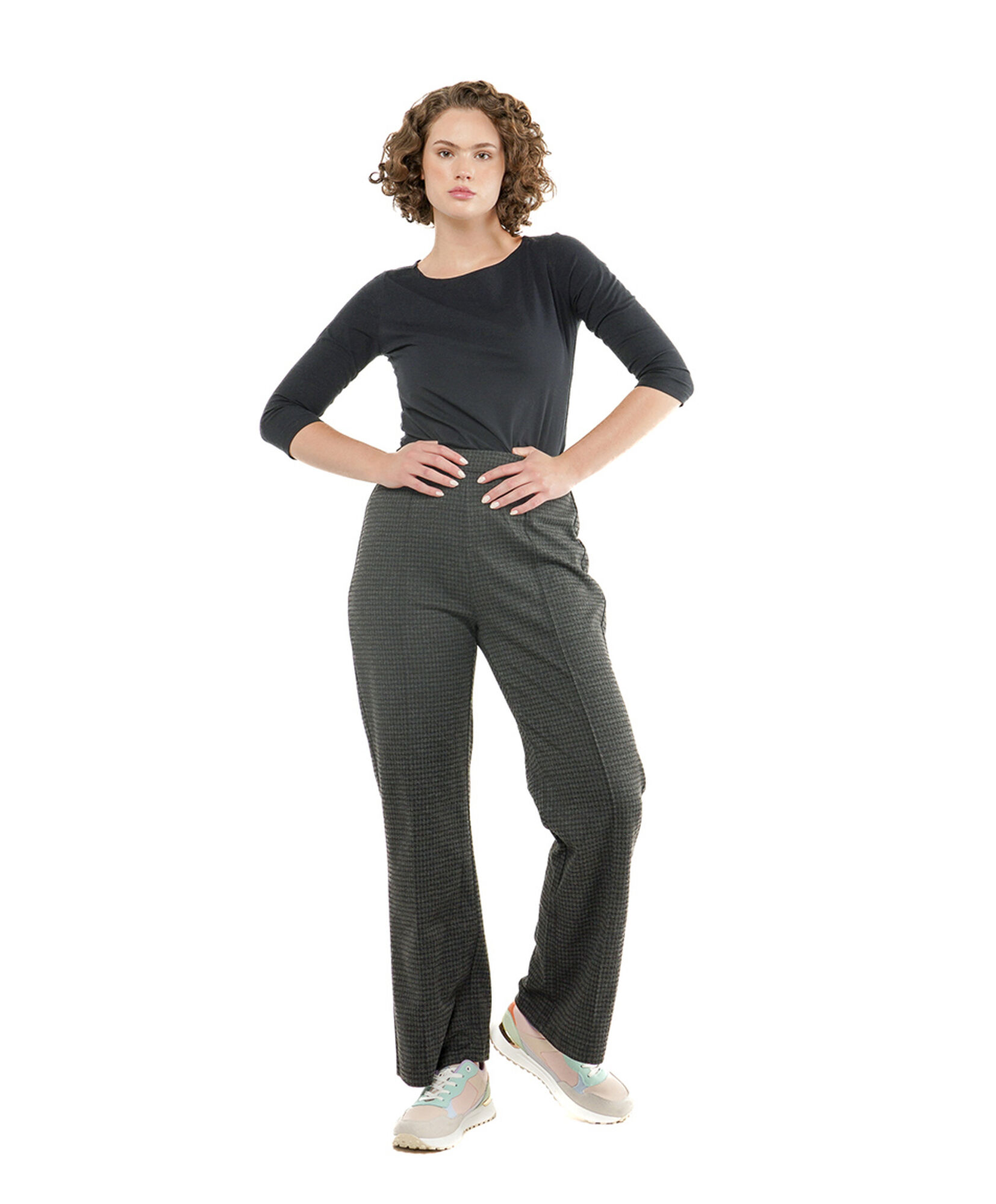 Pantalón mujer cuadrille costuras wide Pantalón mujer cuadrille costuras wide