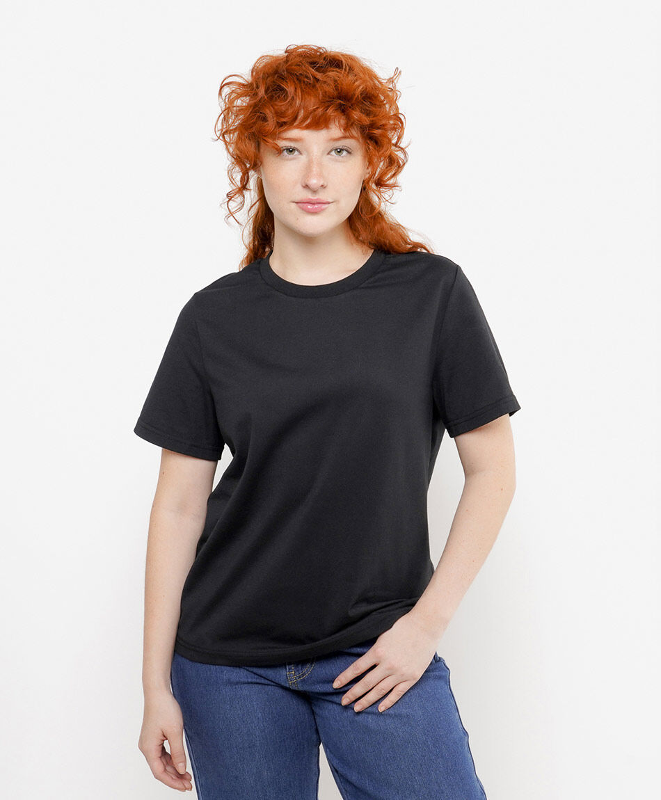 Polera mujer b&aacute;sica negra