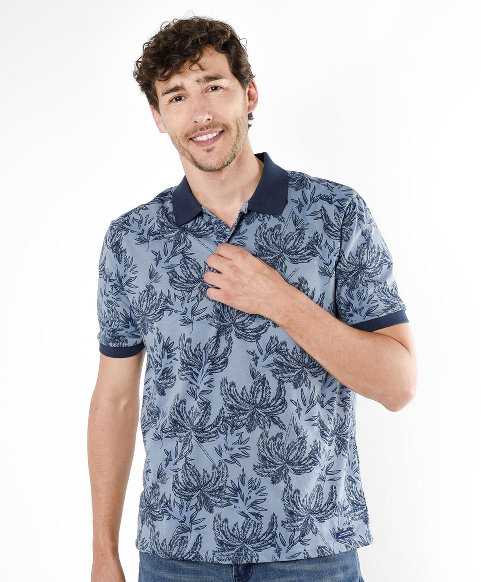 Polera hombre palmeras cuello piqué Polera hombre palmeras cuello piqué