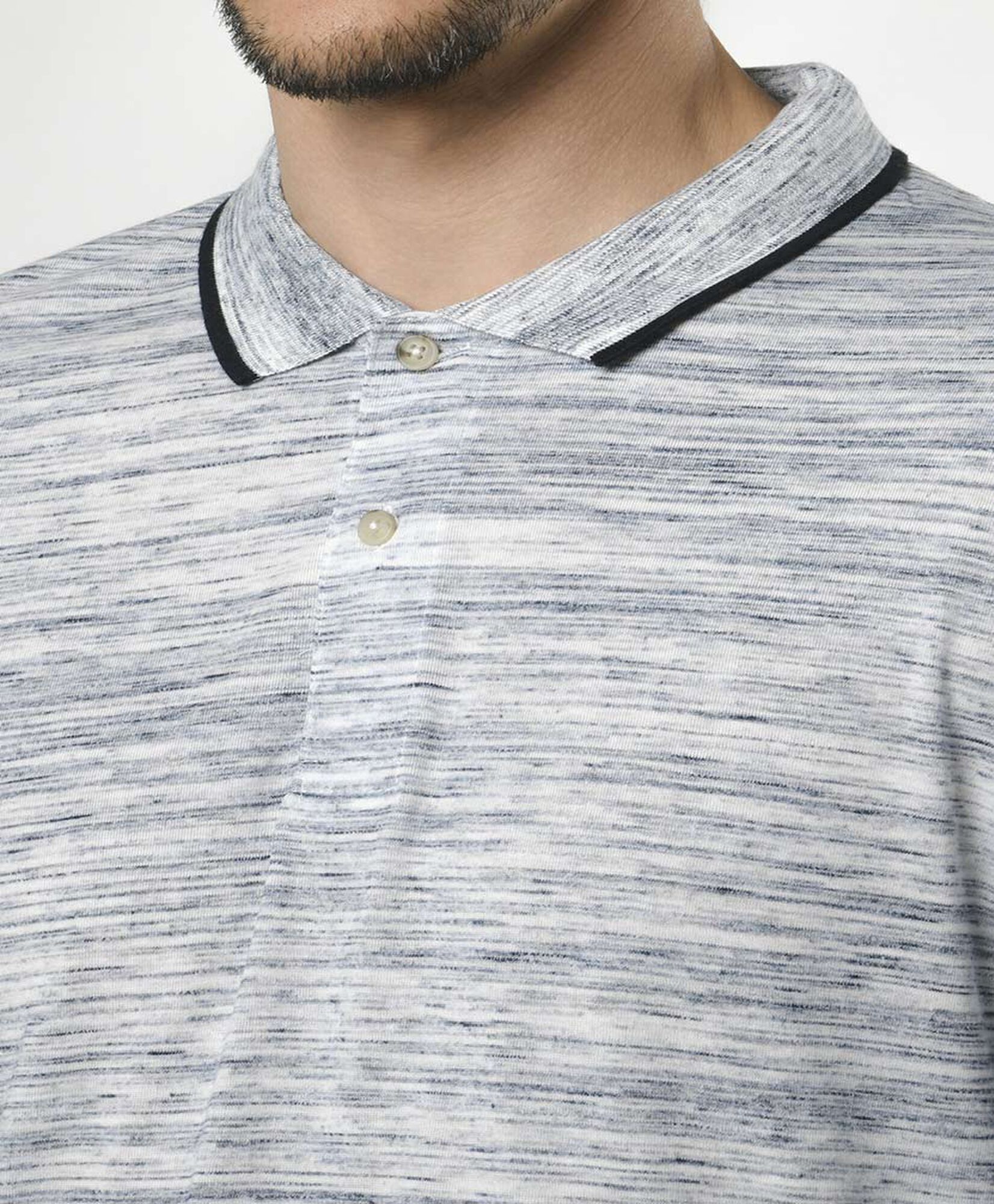 Polera hombre cuello piqué jaspeada gris Polera hombre cuello piqué jaspeada gris