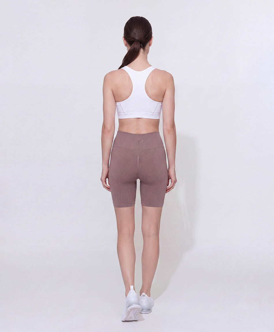 Short deportivo mujer caf&eacute; seamless
